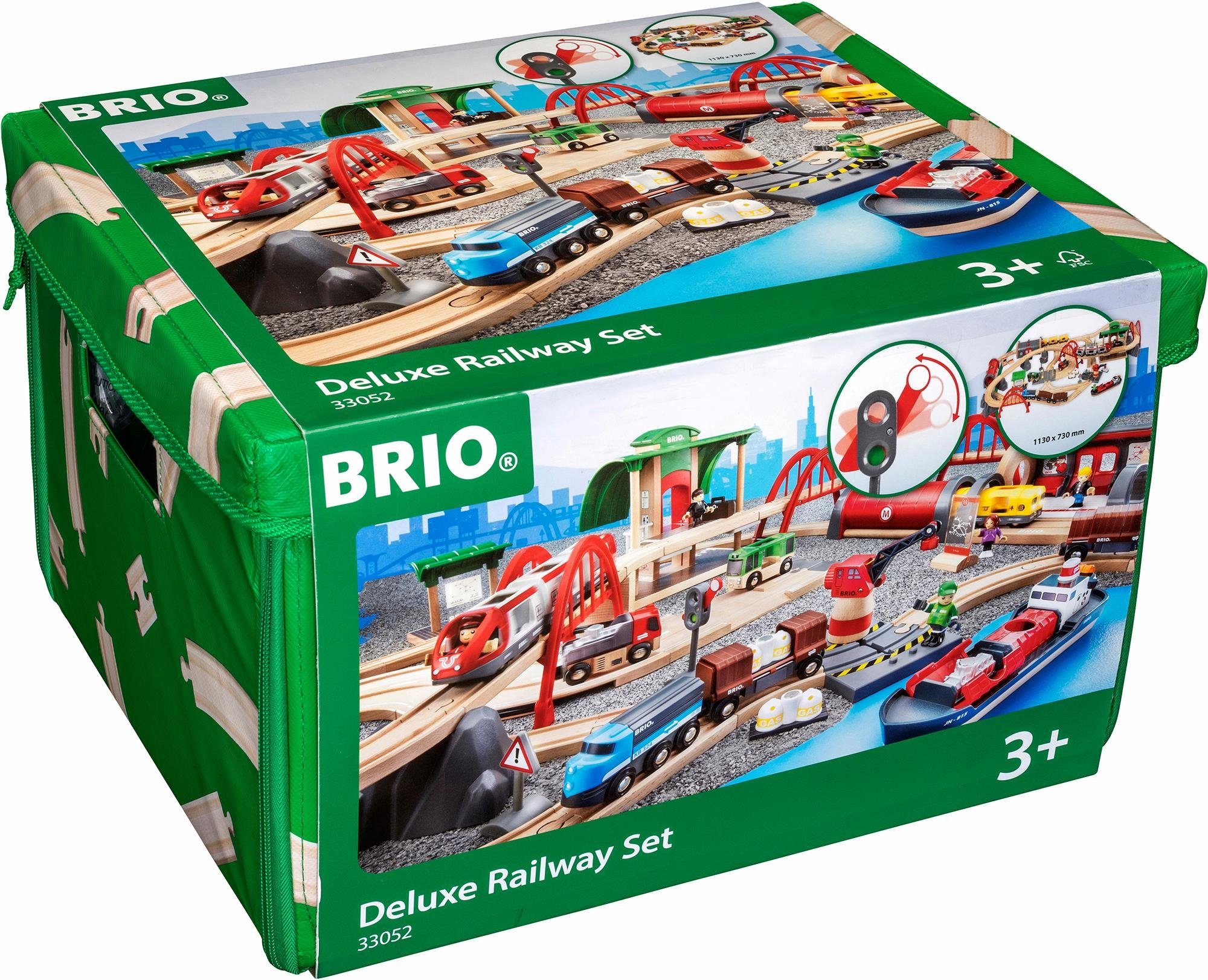 Image of BRIO® Spielzeug-Eisenbahn »BRIO® WORLD Straßen & Schienen Bahn Set Deluxe«, (Set), FSC®-Holz aus gewissenhaft bewirtschafteten Wäldern