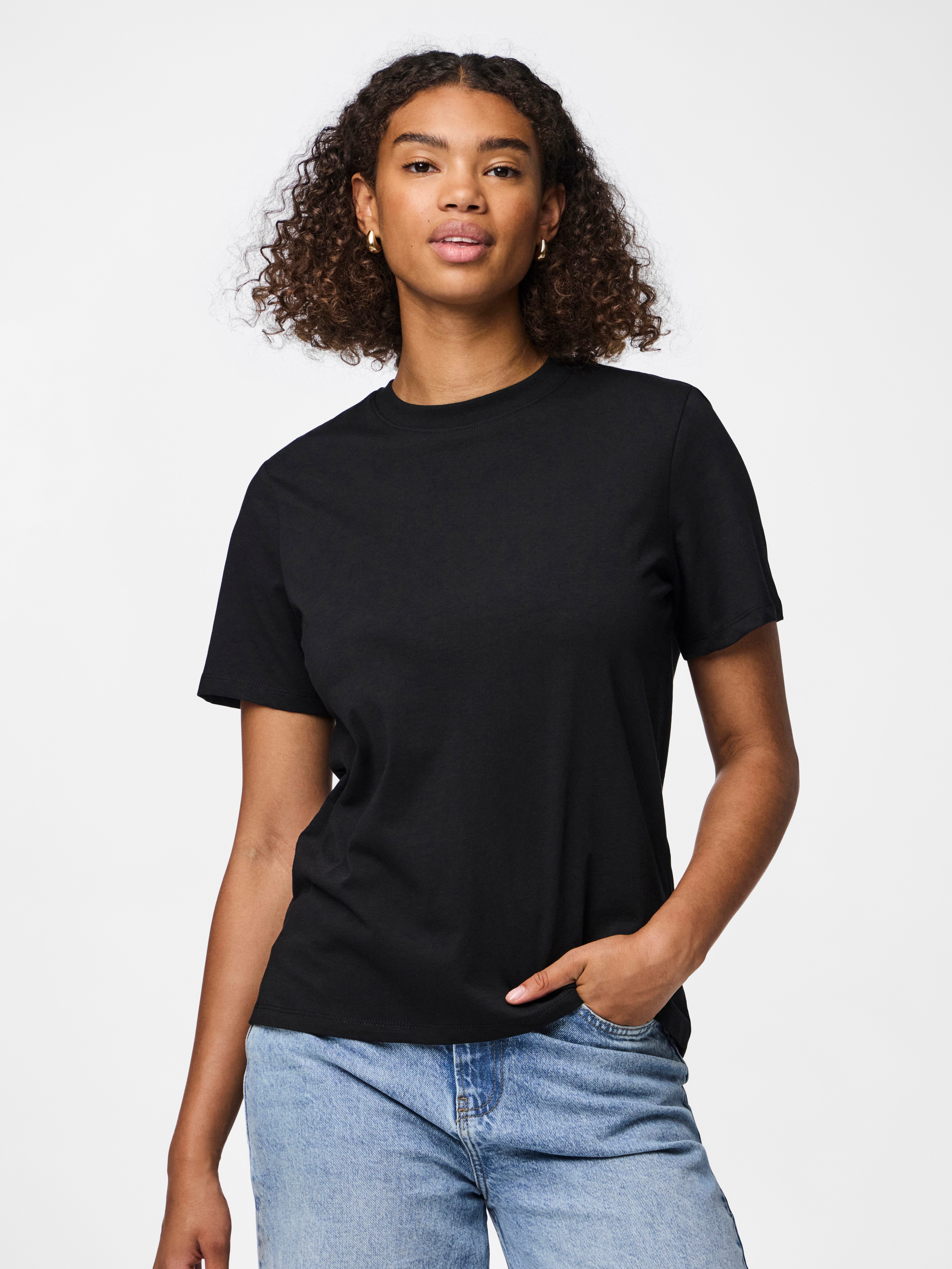 Rundhalsshirt PCRIA SS SOLID TEE NOOS BC