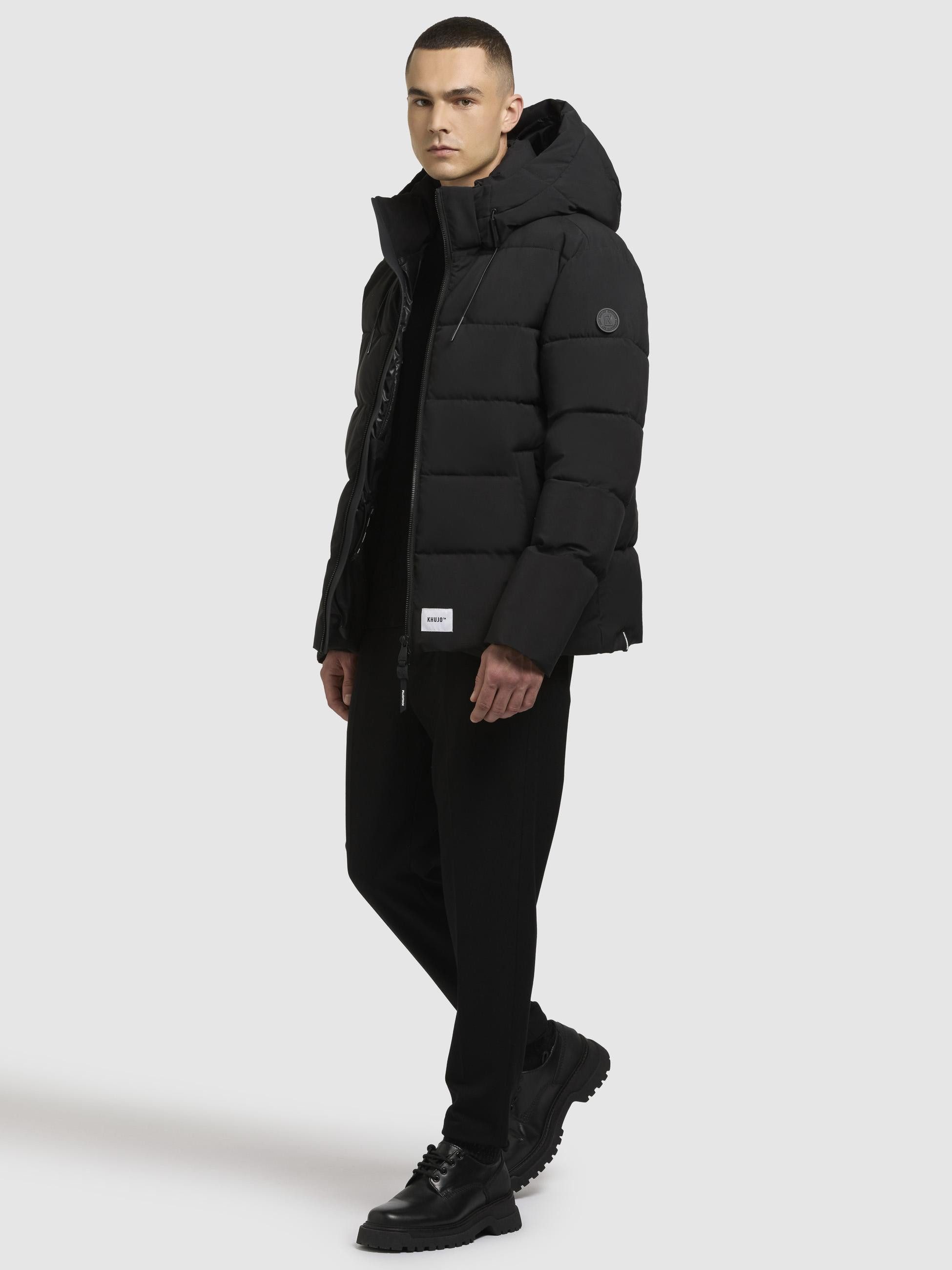 khujo Winterjacke Loga2-YM Steppjacke mit abnehmbarer Kapuze und Rucksackträgern