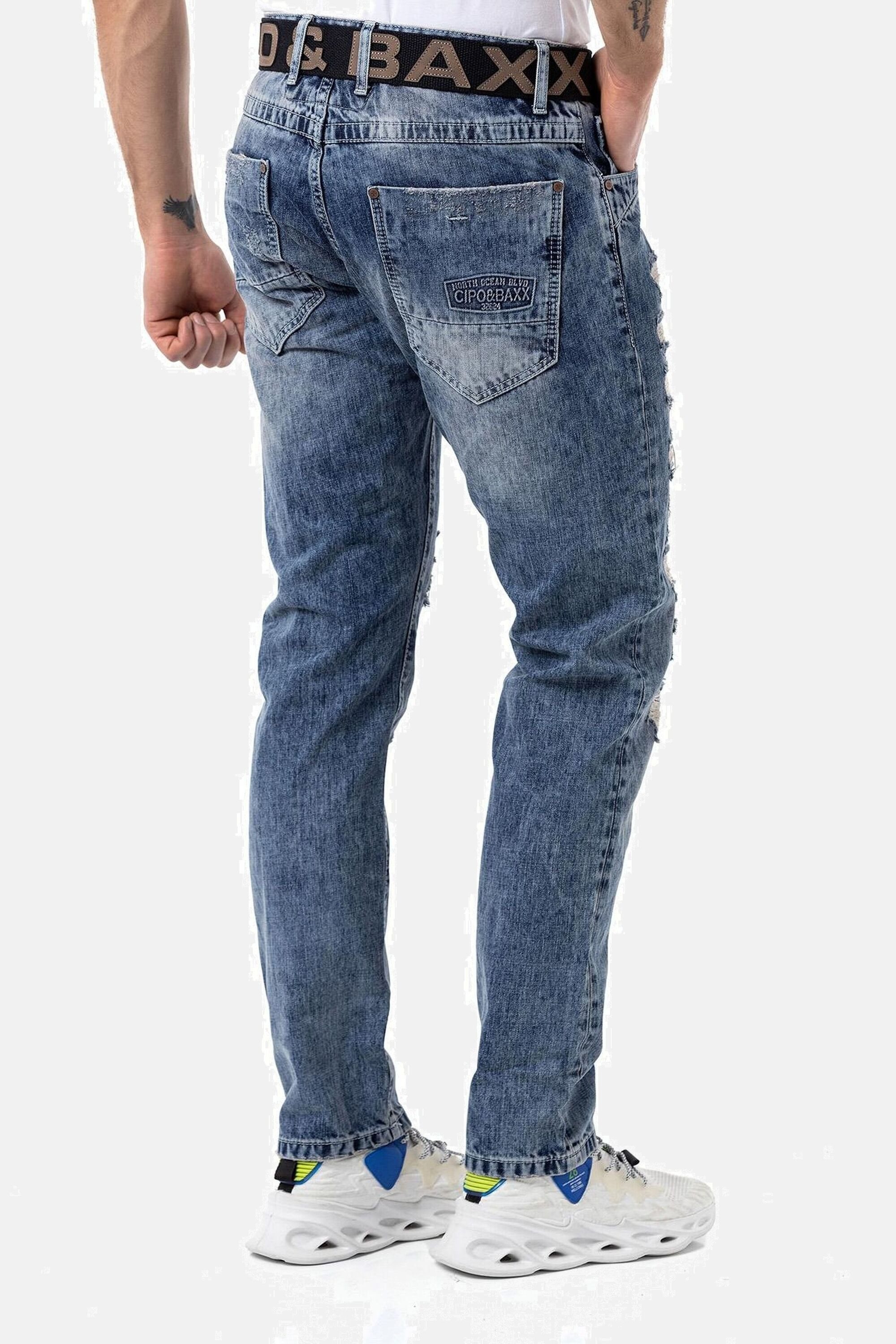 Cipo & Baxx 5-Pocket-Jeans Jeans in Loose-Fit, CD-131