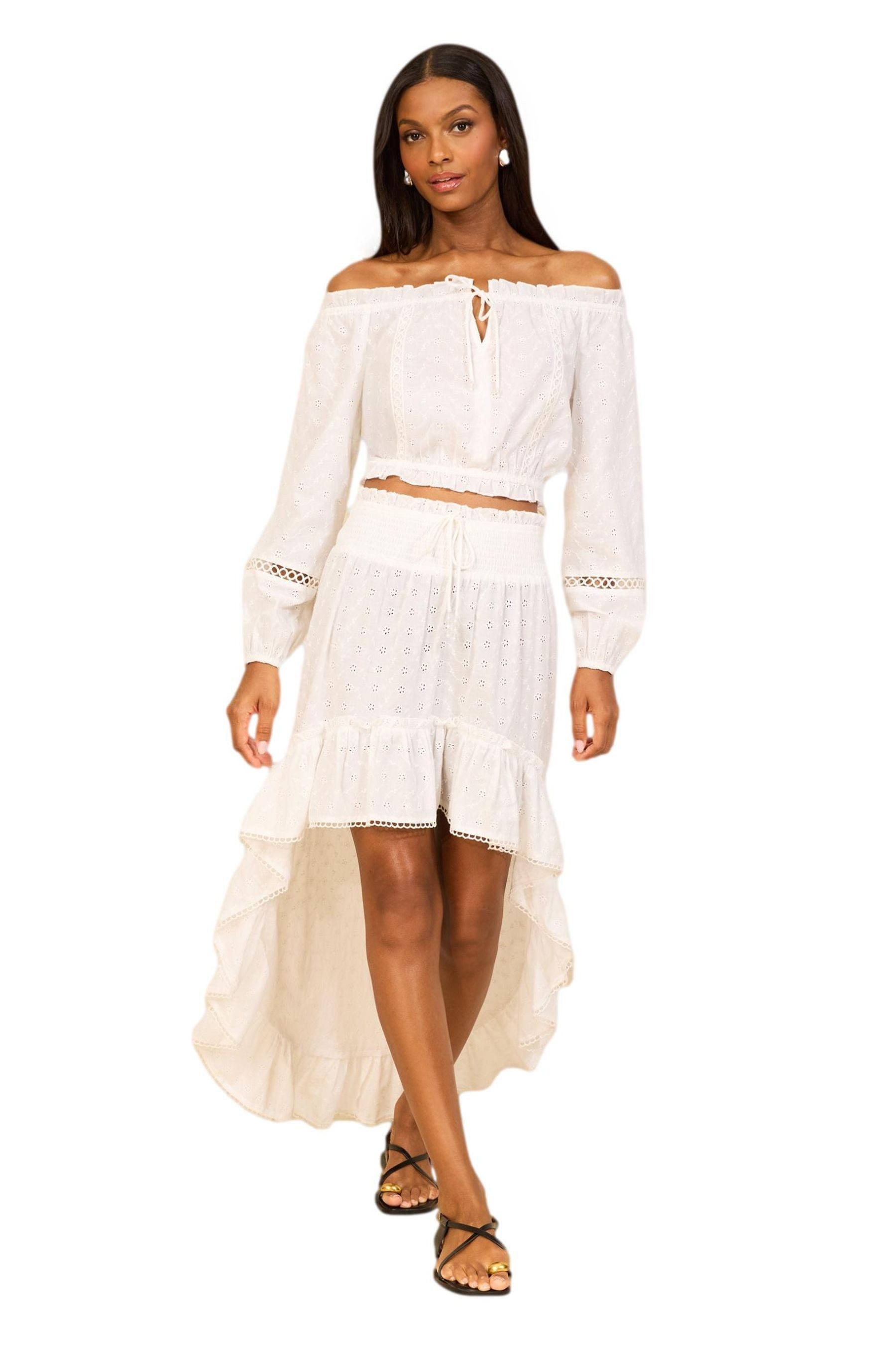 LIPSY Strandkleid Lipsy Oberteil, Bardot-Ausschnitt + Lochstickerei (1-tlg)