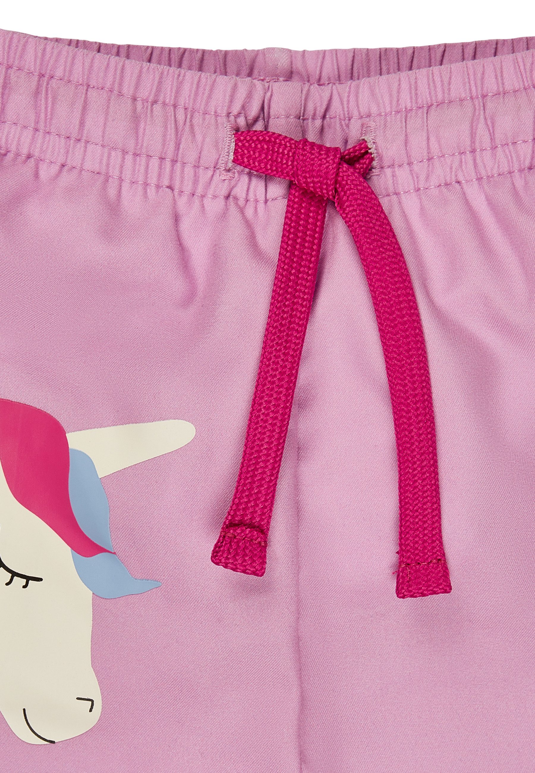 Sterntaler® Badehose UV-Schutz 50+ Badeshorts Einhorn (1-St) Badeshorts mit Einhorn-Print & Kordel, Windeleinsatz bis 86/92