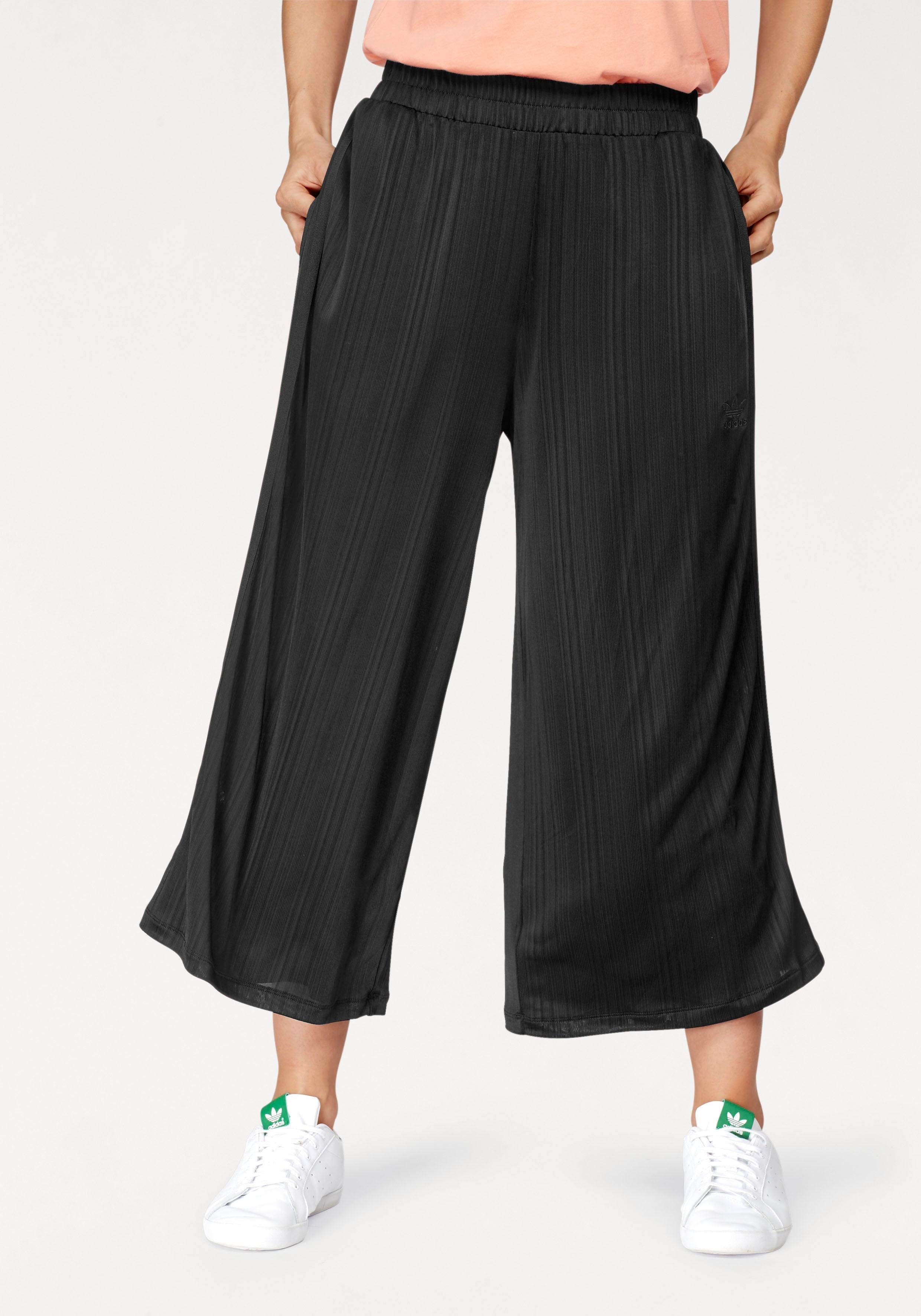 adidas Originals 78 Hose »SC PANT RIB« Fließendes Material online kaufen | OTTO adidas Originals 78 Hose »SC PANT RIB« Fließendes Material online kaufen | OTTO