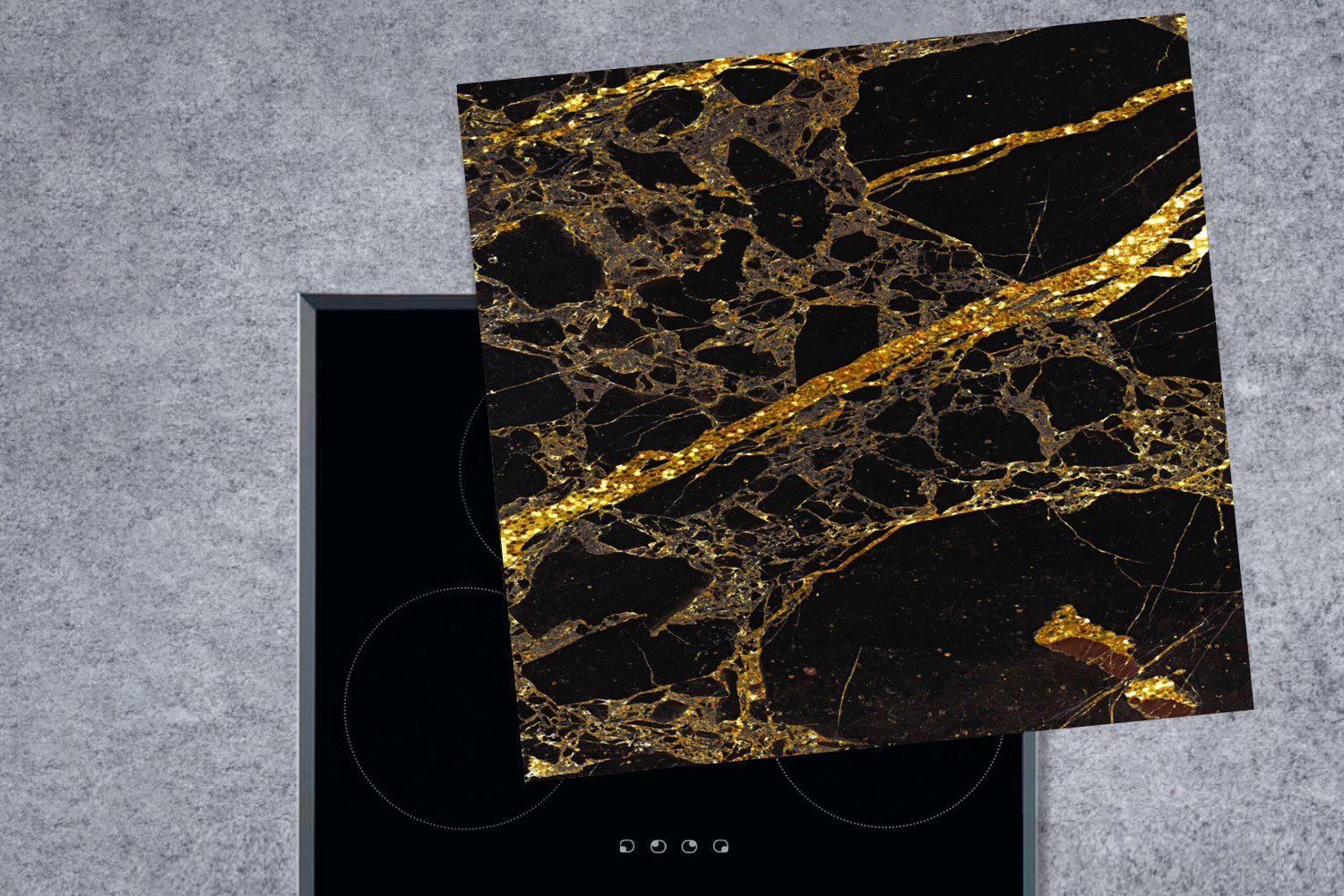 küche MuchoWow - 78x78 tlg), für (1 Schwarz Vinyl, Herdblende-/Abdeckplatte Gold Glitter, Arbeitsplatte Marmor Ceranfeldabdeckung, - cm, -