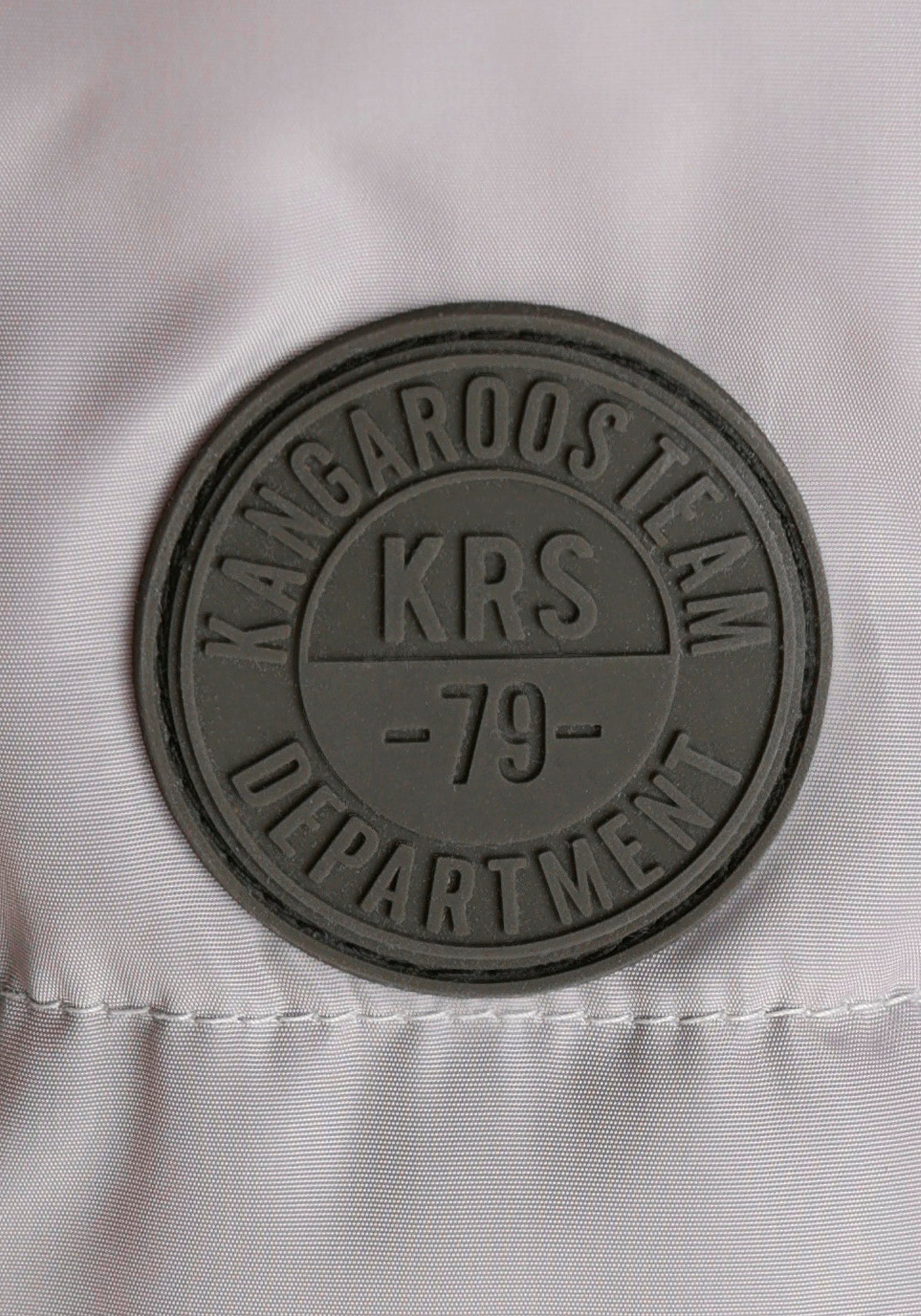 KangaROOS Funktionsjacke mit NEUE kuscheligen KOLLEKTION Details vielen silbergrau und Fleece-Bündchen 