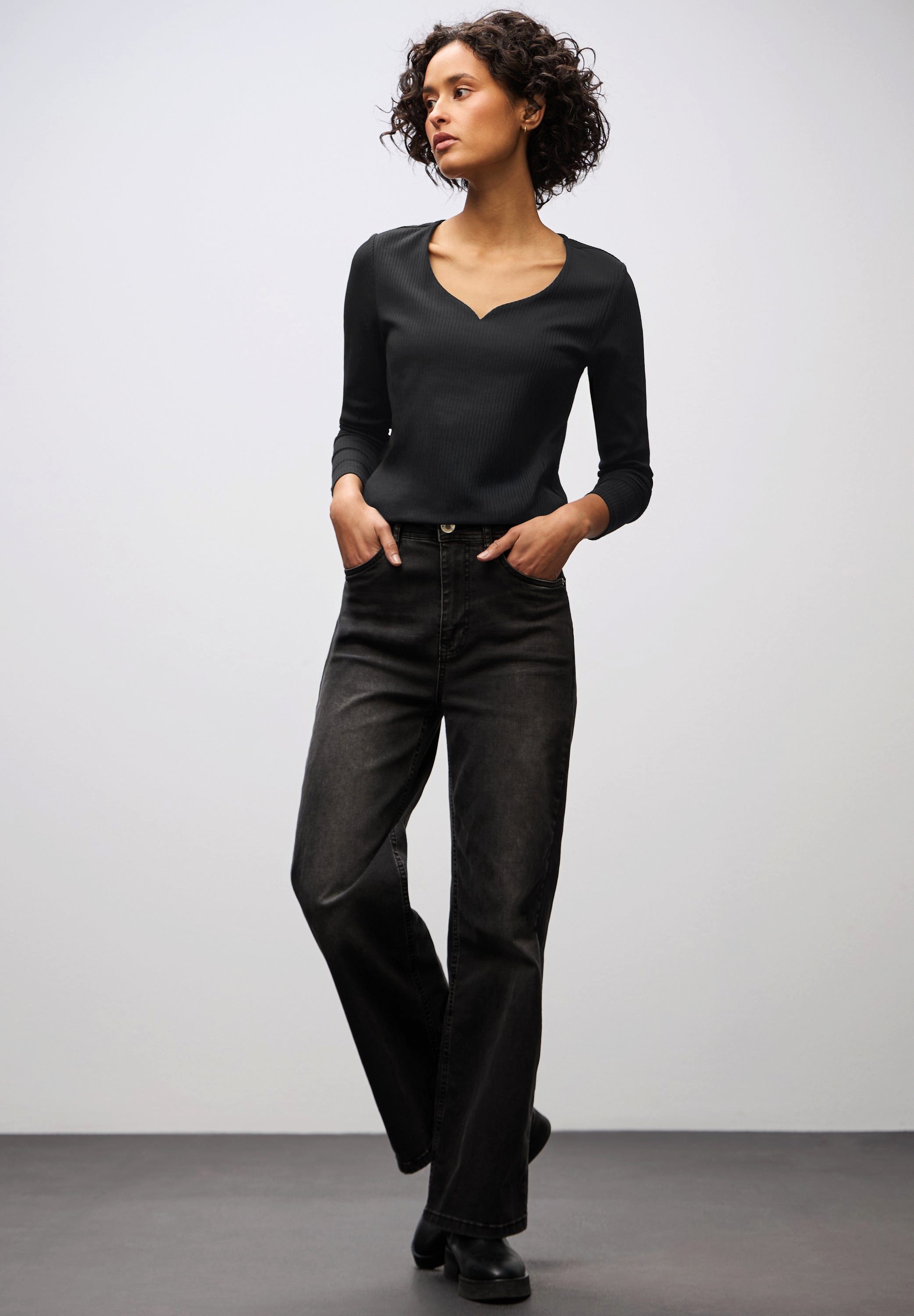 STREET ONE Langarmshirt Shirt mit Herzausschnitt (1-tlg) günstig online kaufen