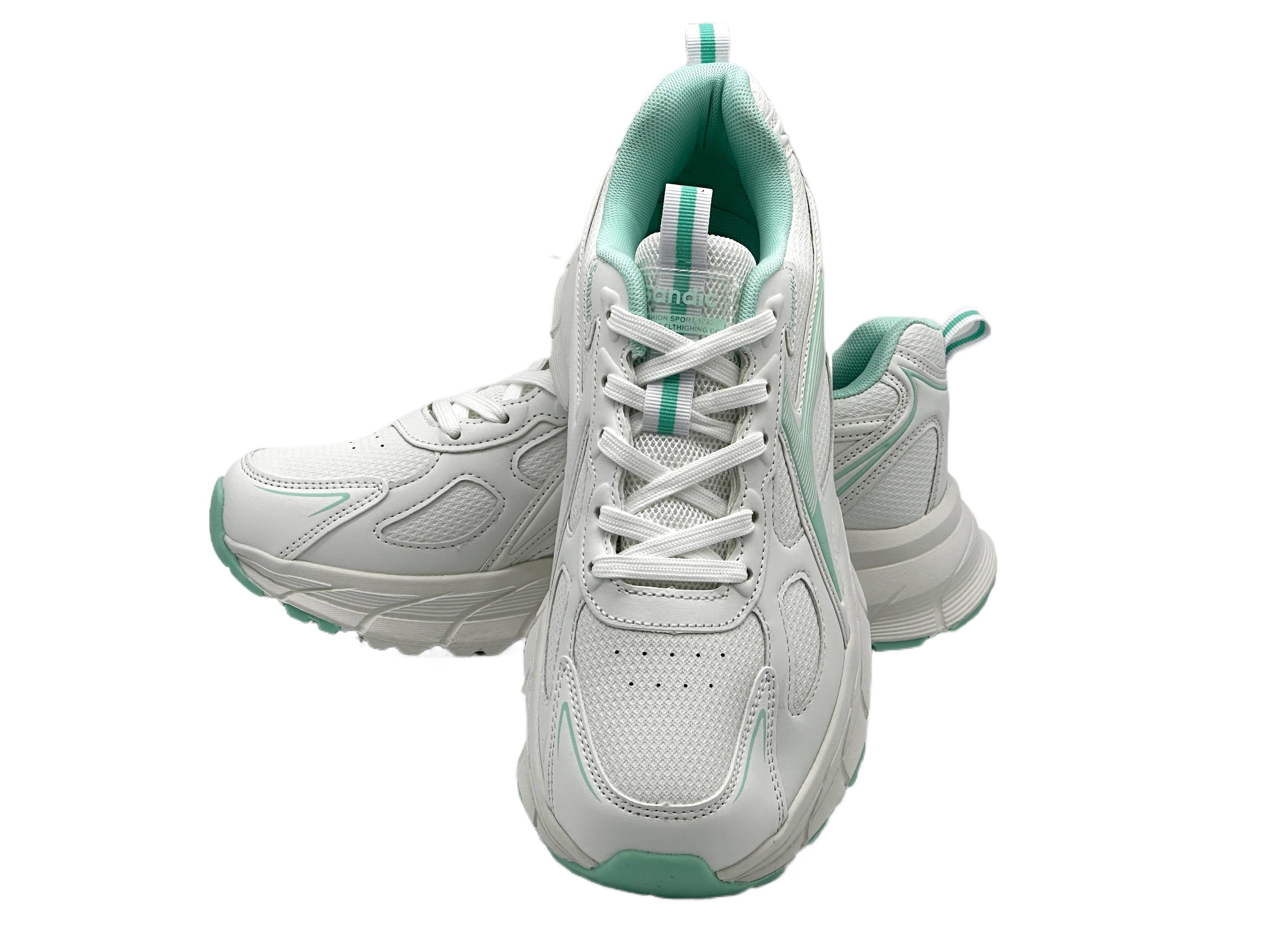 Nowaland Sportliche Sneaker mit wasserabweisendem Obermaterial günstig online kaufen