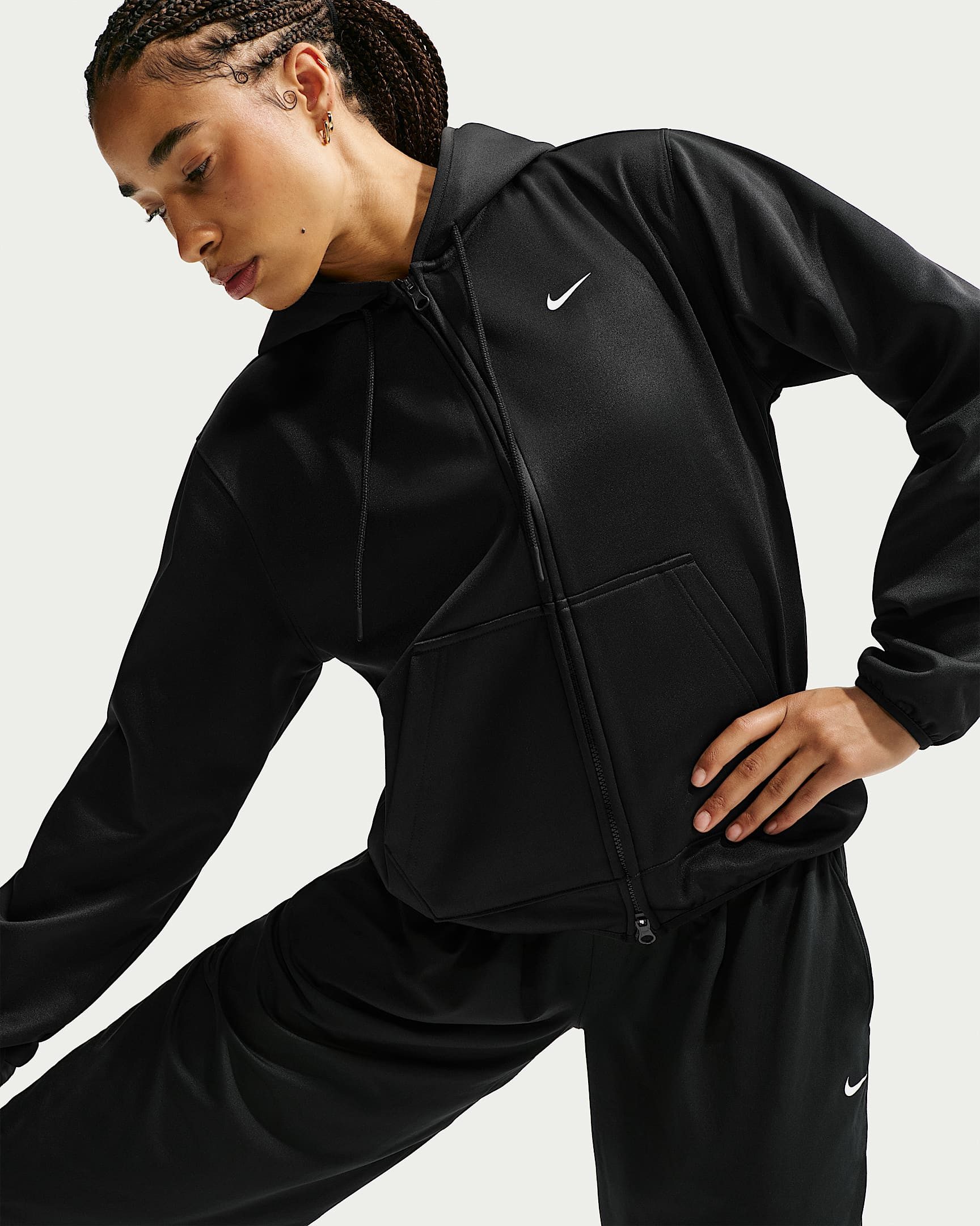 Nike Trainingsjacke W NK TF STDO FLC SPT STD FZ HD auch in großen Größen – Bild 5 von 5