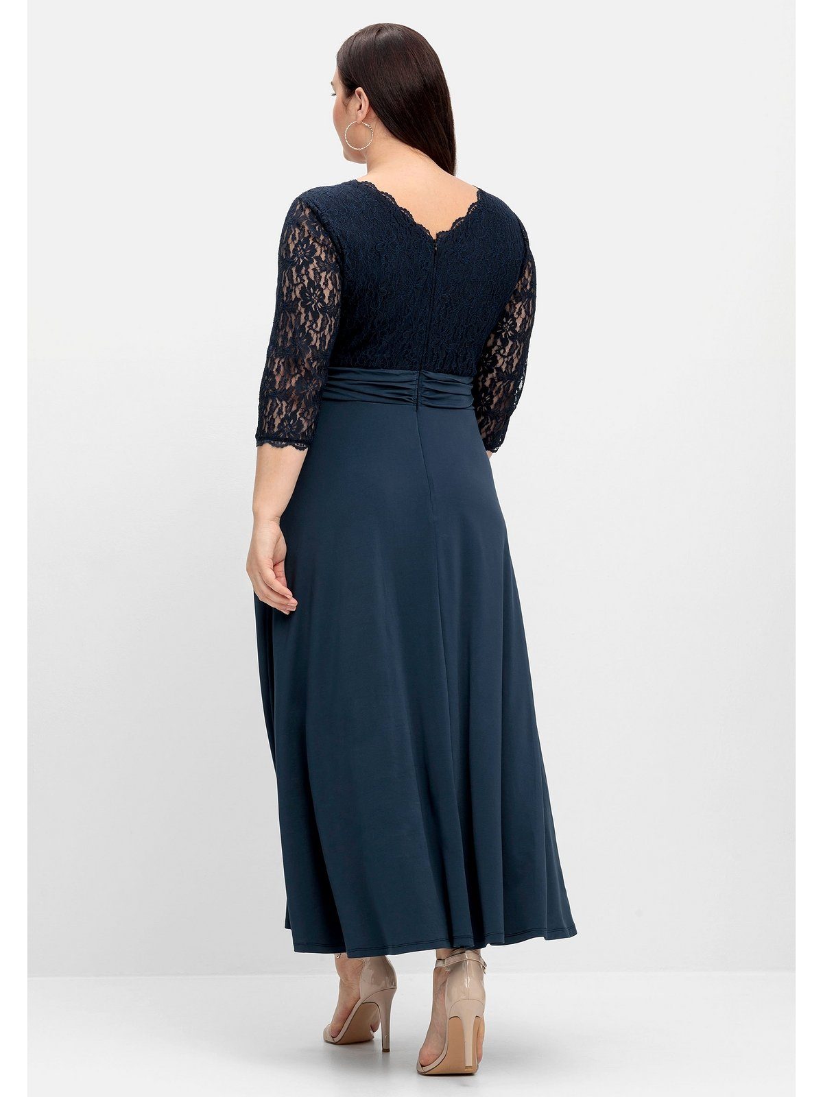Sheego Abendkleid Große Größen mit Oberteil aus floraler Spitze