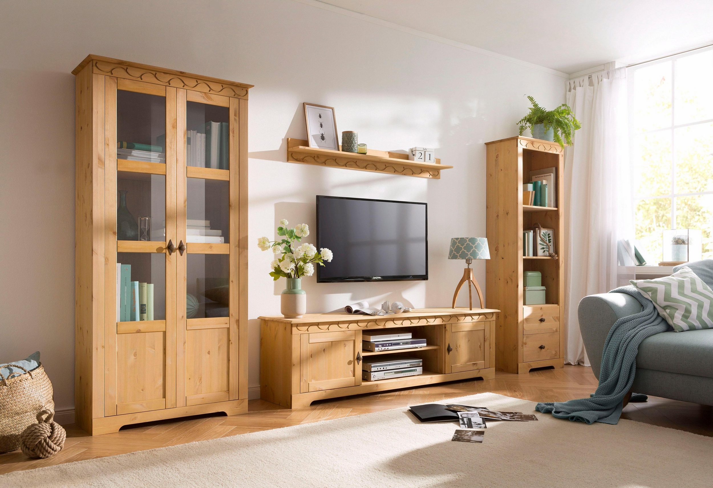 HOME AFFAIRE Wandregal LAURA - Einrichtungsbeispiel