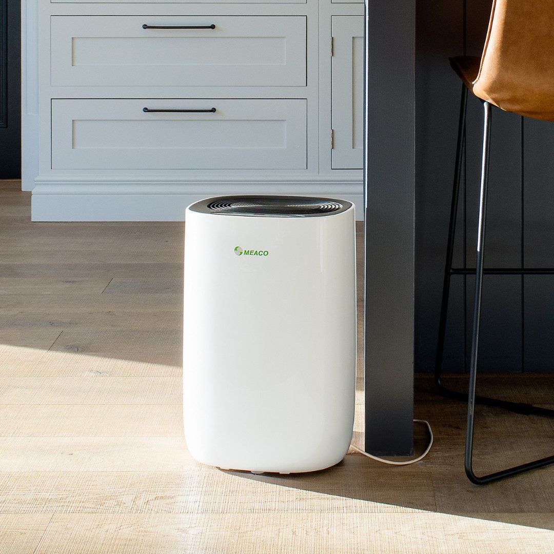 Meaco Luftentfeuchter MeacoDry ABC 12LB, für 50 m³ Räume, Entfeuchtung 12,00 l/Tag, Tank 2,60 l, - kompakt, ultra leise, leicht, zuverlässig -12L/Tag Entfeuchtu – Bild 4 von 5
