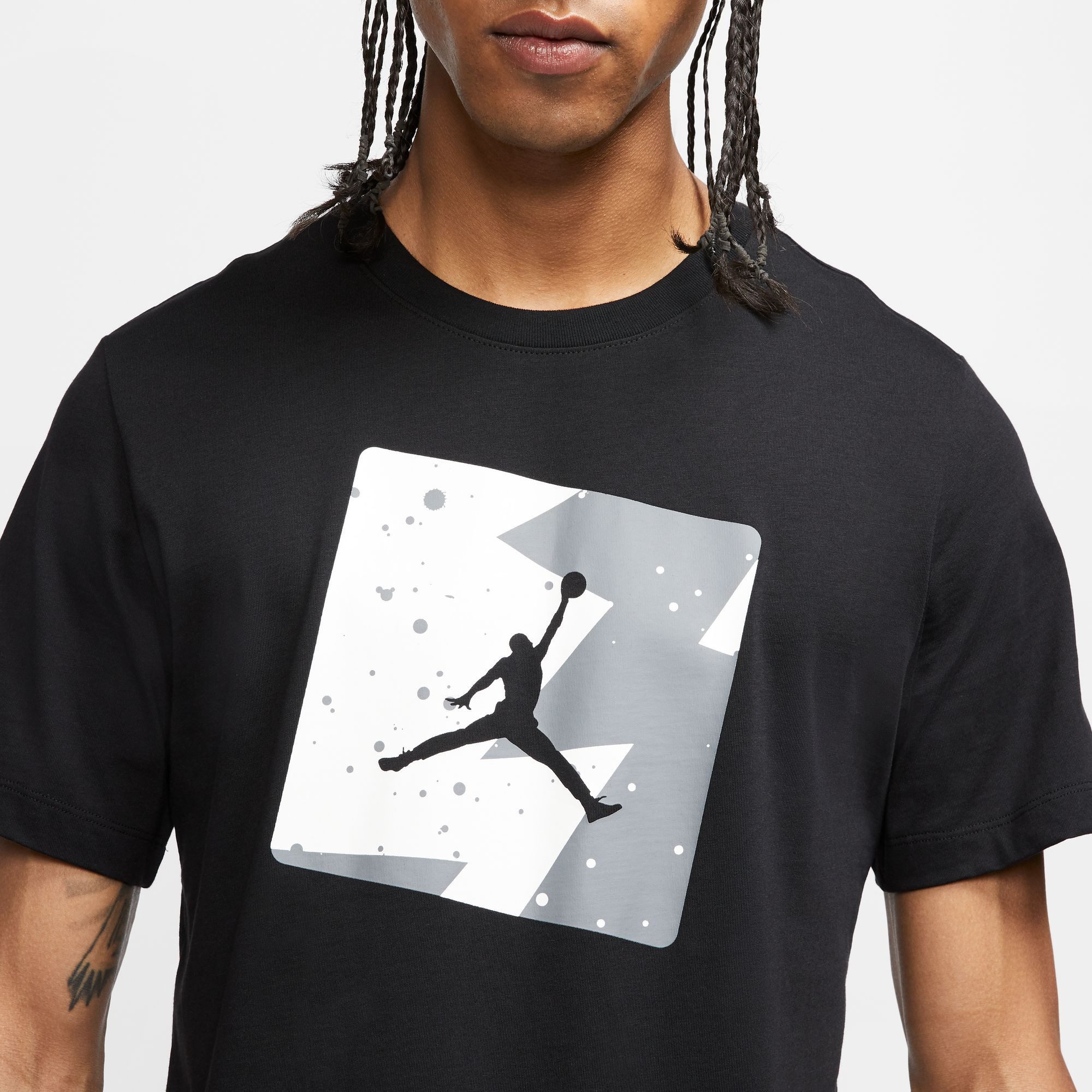 Jordan Trainingsshirt Jordan Poolside Men's T-Shirt mit markantem Frontprint, atmungsaktives Material, aus Baumwolle