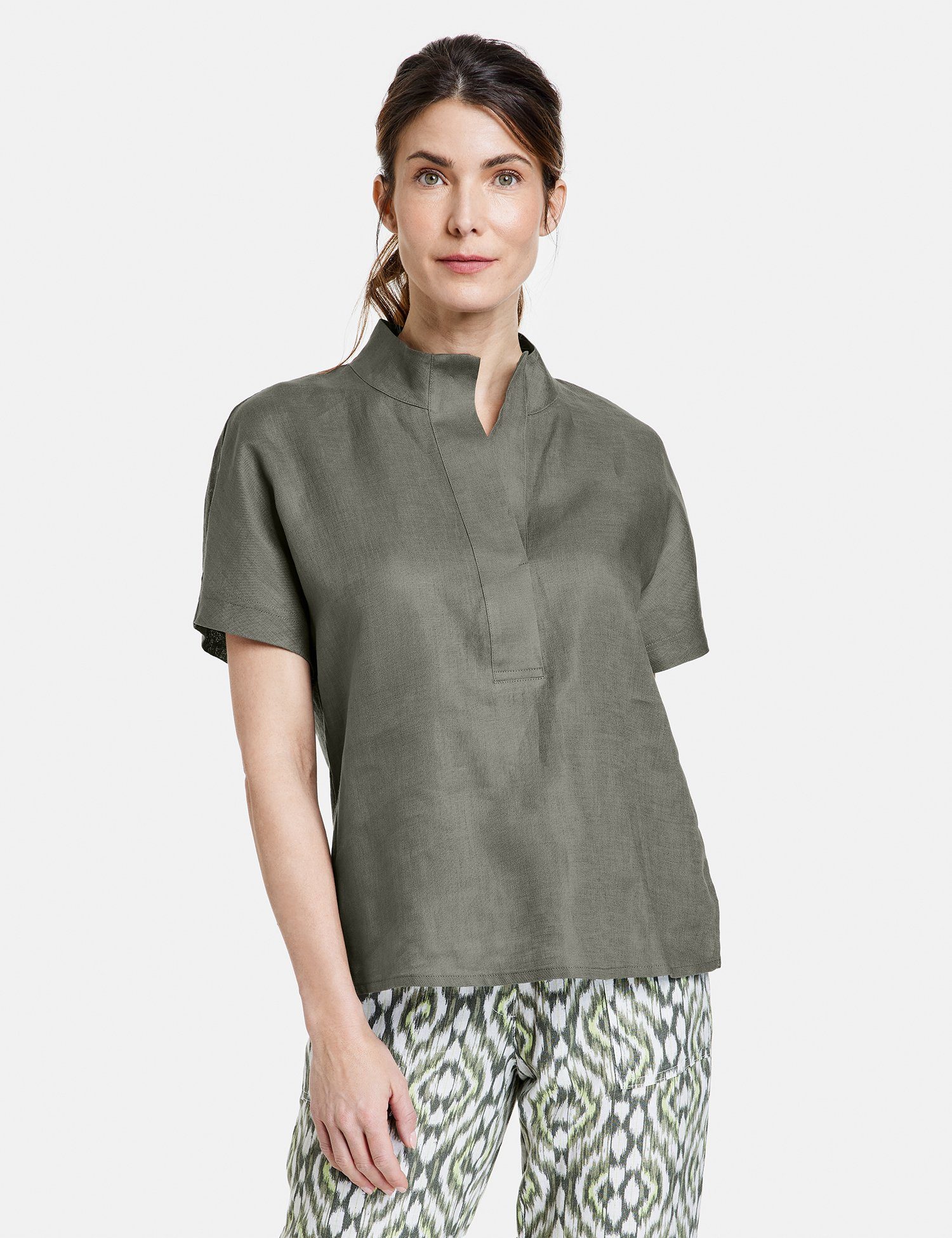 GERRY WEBER Kurzarmshirt Blusenshirt aus Leinen Olive