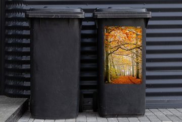 MuchoWow Wandsticker Herbst - Wald - Dänemark (1 St), Mülleimer-aufkleber, Mülltonne, Sticker, Container, Abfalbehälter