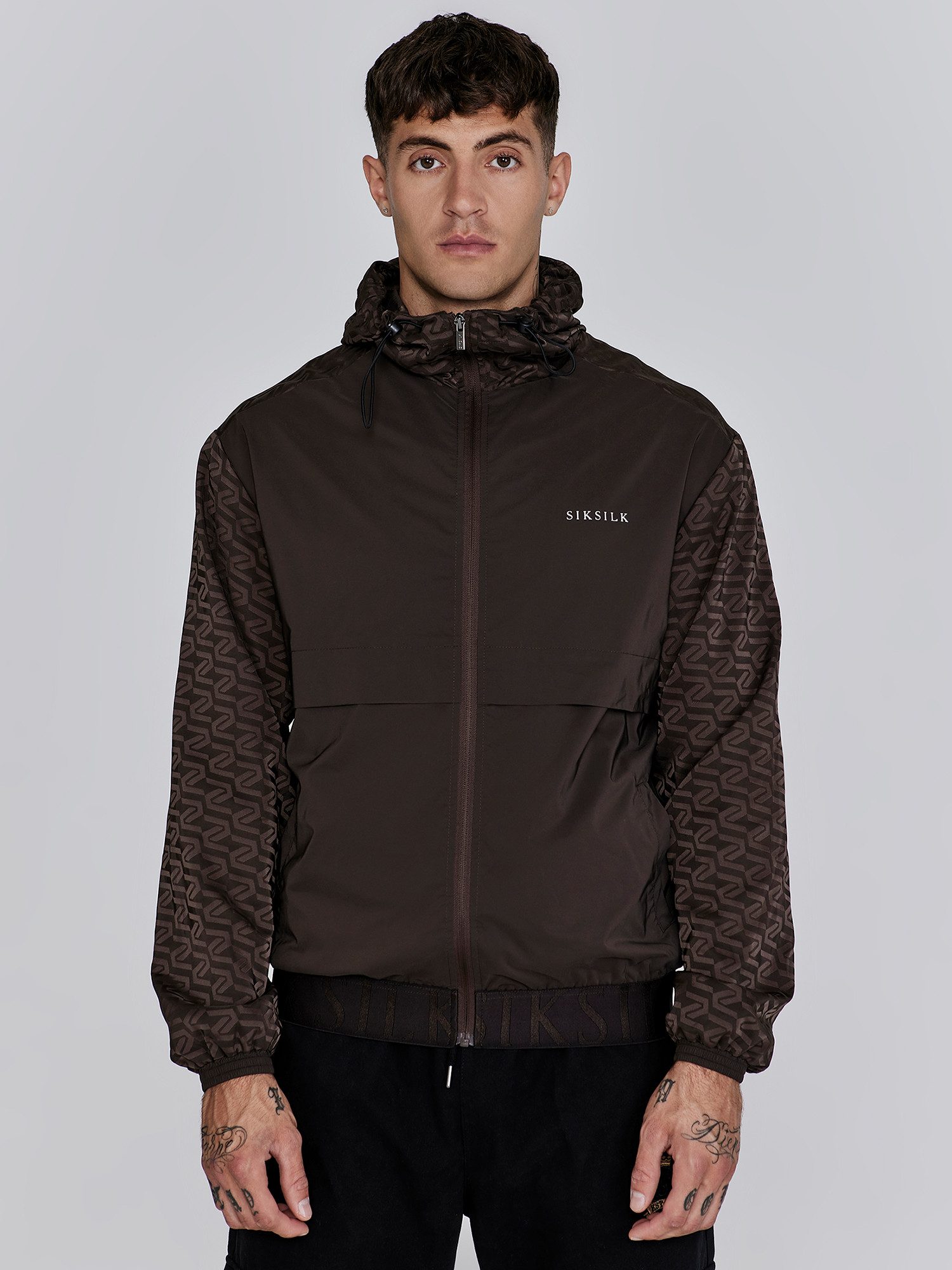 Siksilk Windbreaker SikSilk Herren Braunes AOP Windjacke