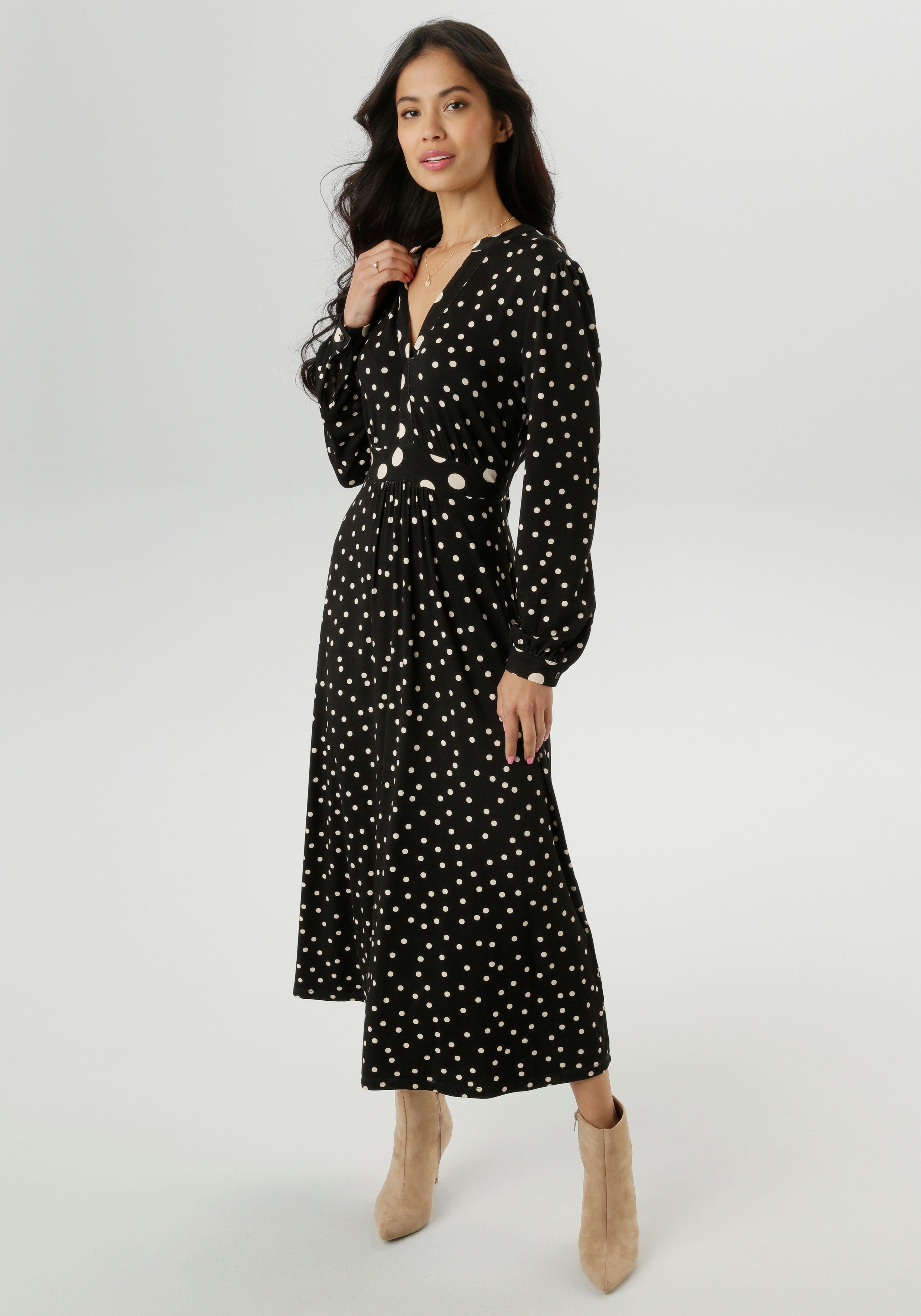 Aniston SELECTED Midikleid mit raffiniertem Tupfendruck günstig online kaufen