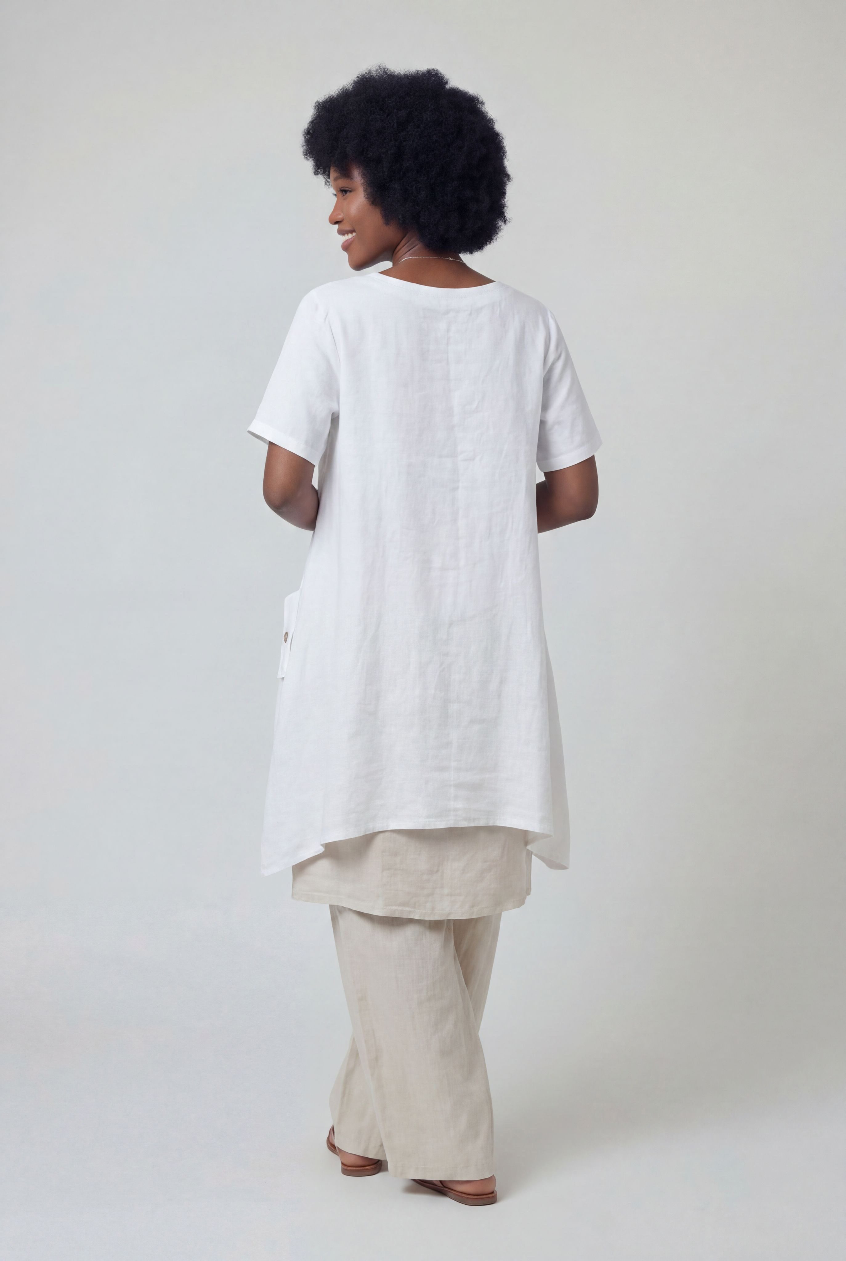 YC Fashion & Style Tunika Leinenkleid – luftiges Oversized Tunika-Kleid – One Size 34–44 dekorative Knopfdetails