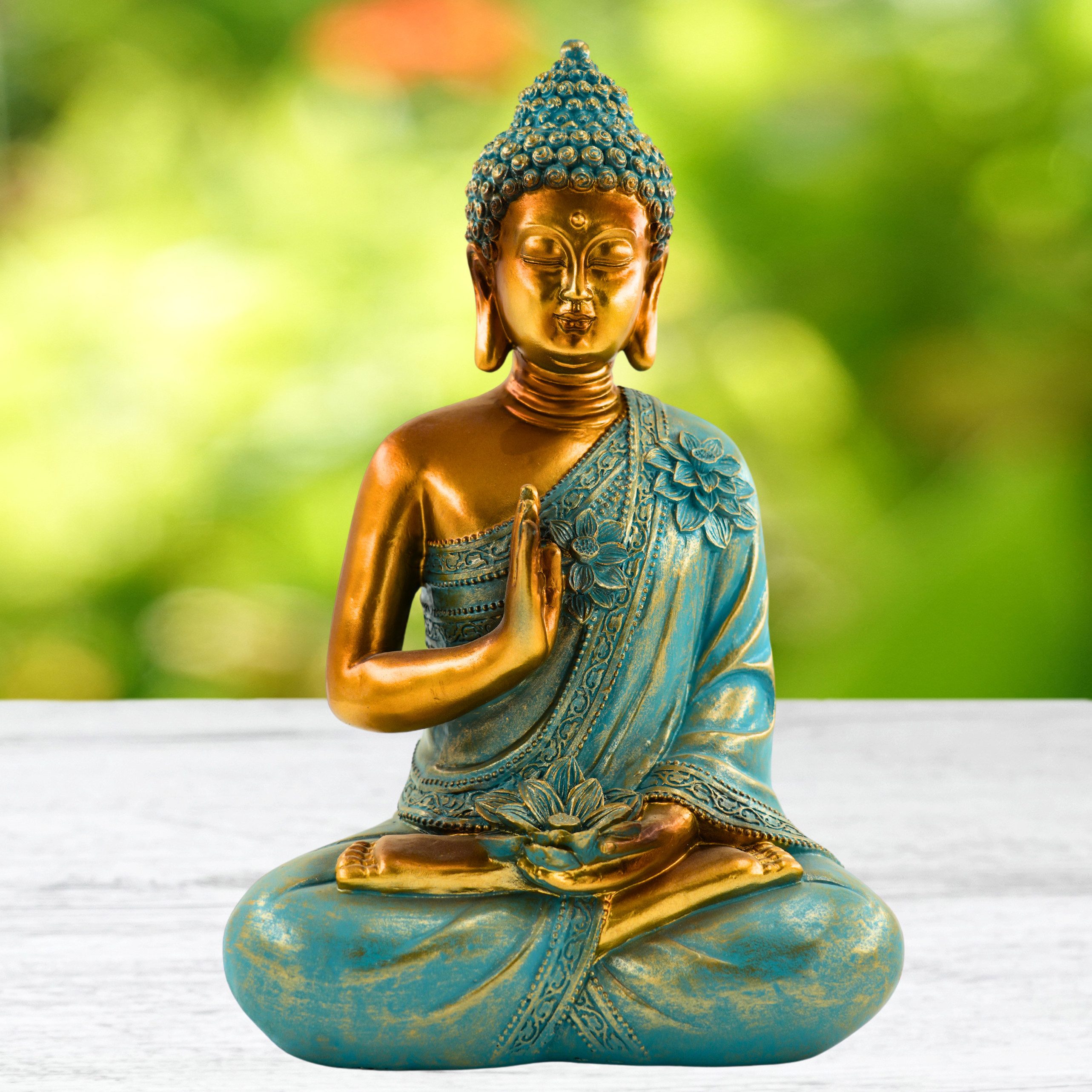 MF Buddhafigur Avalokiteshvara in Mintgrün, Elegante Buddha Skulptur, 31,5 günstig online kaufen