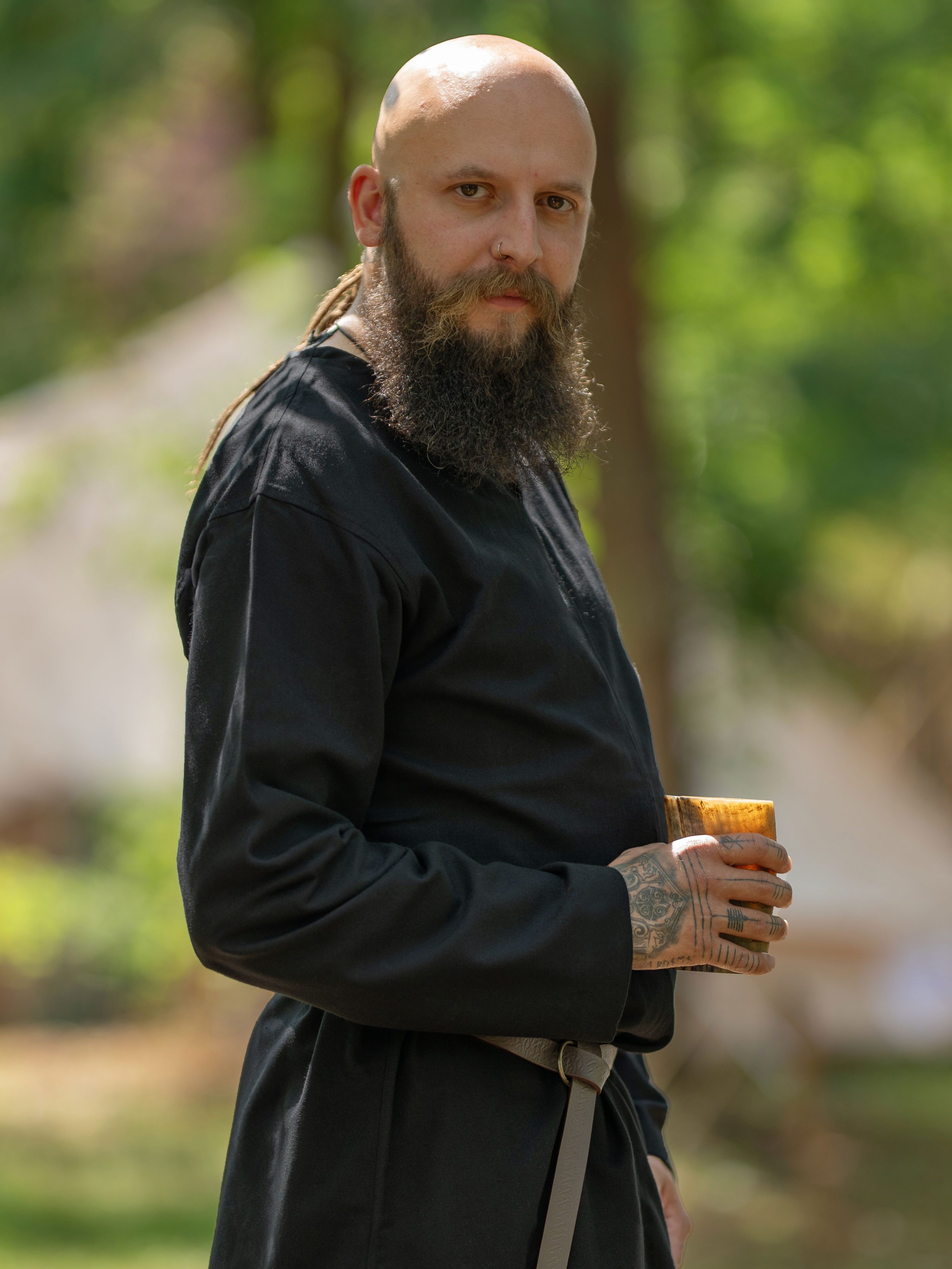 Vehi Mercatus Wikinger-Kostüm Schlichte Mittelalter Tunika langarm Schwarz "Malte"