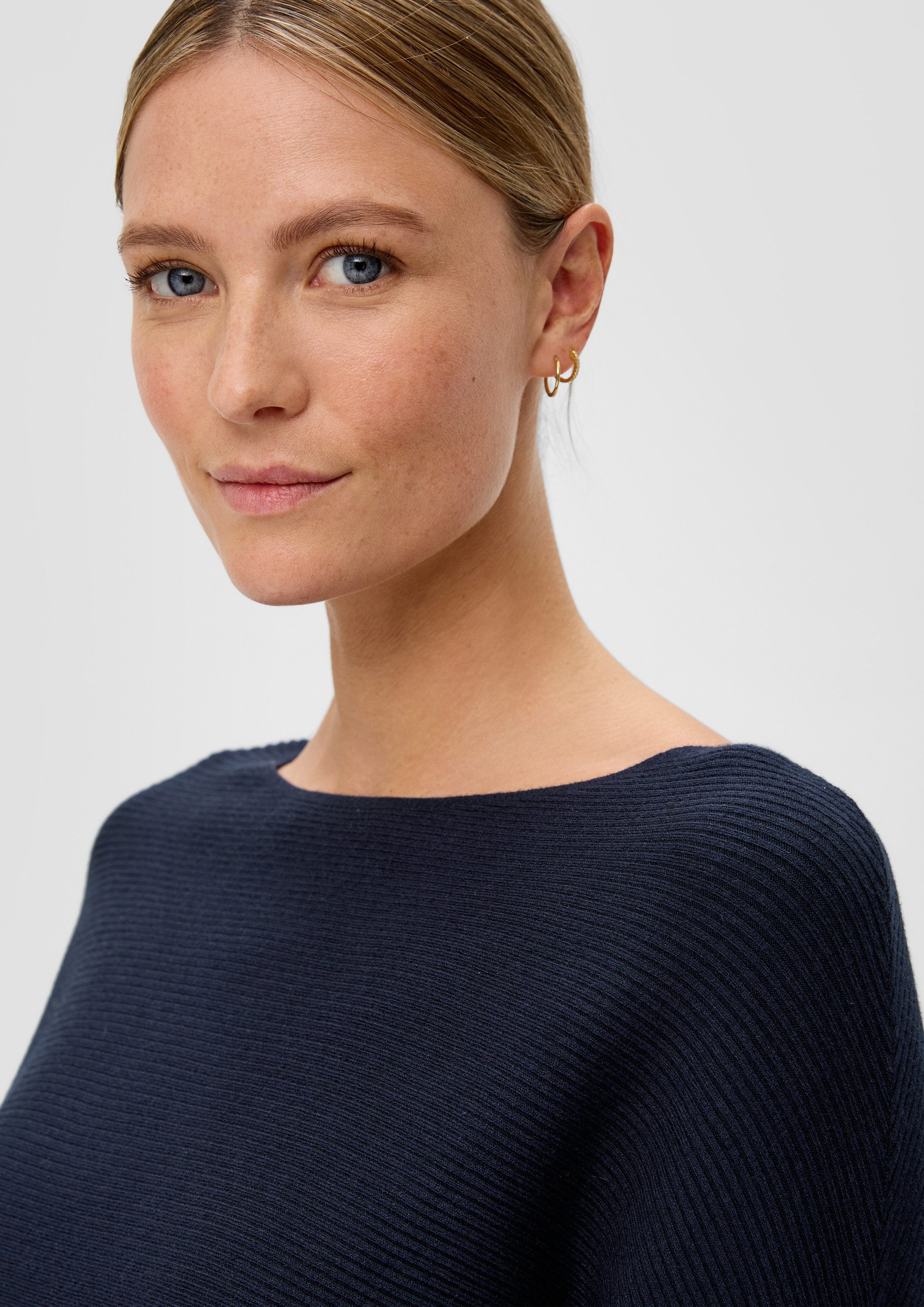 s.Oliver Longpullover Strickpullover Strickpullover mit Fledermausarm