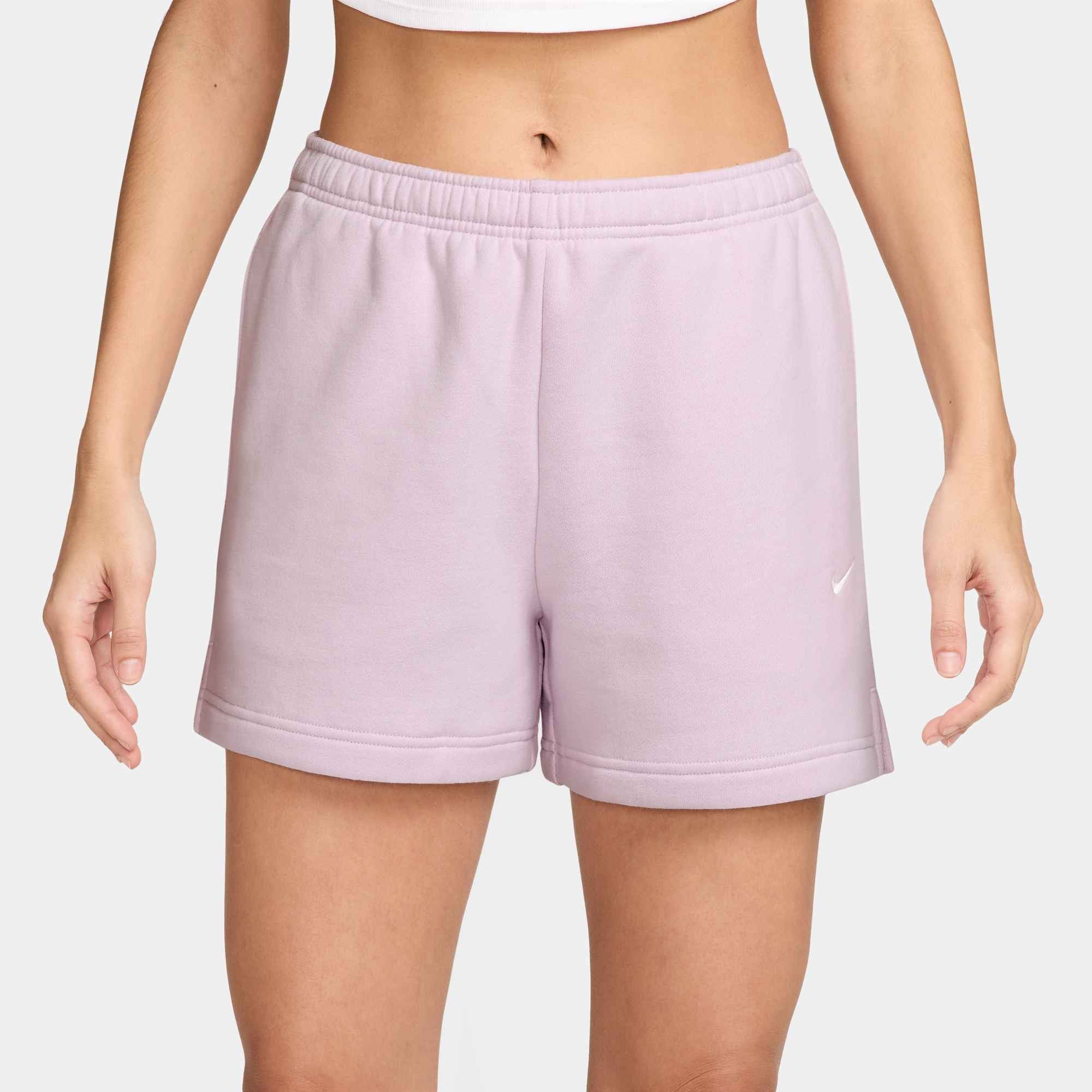 Nike Sportswear Shorts W NK STDO FLC MW MR STD 4 SHRT mit Eingrifftaschen, ca. Mitte Oberschenkel lang, gerade Beinform