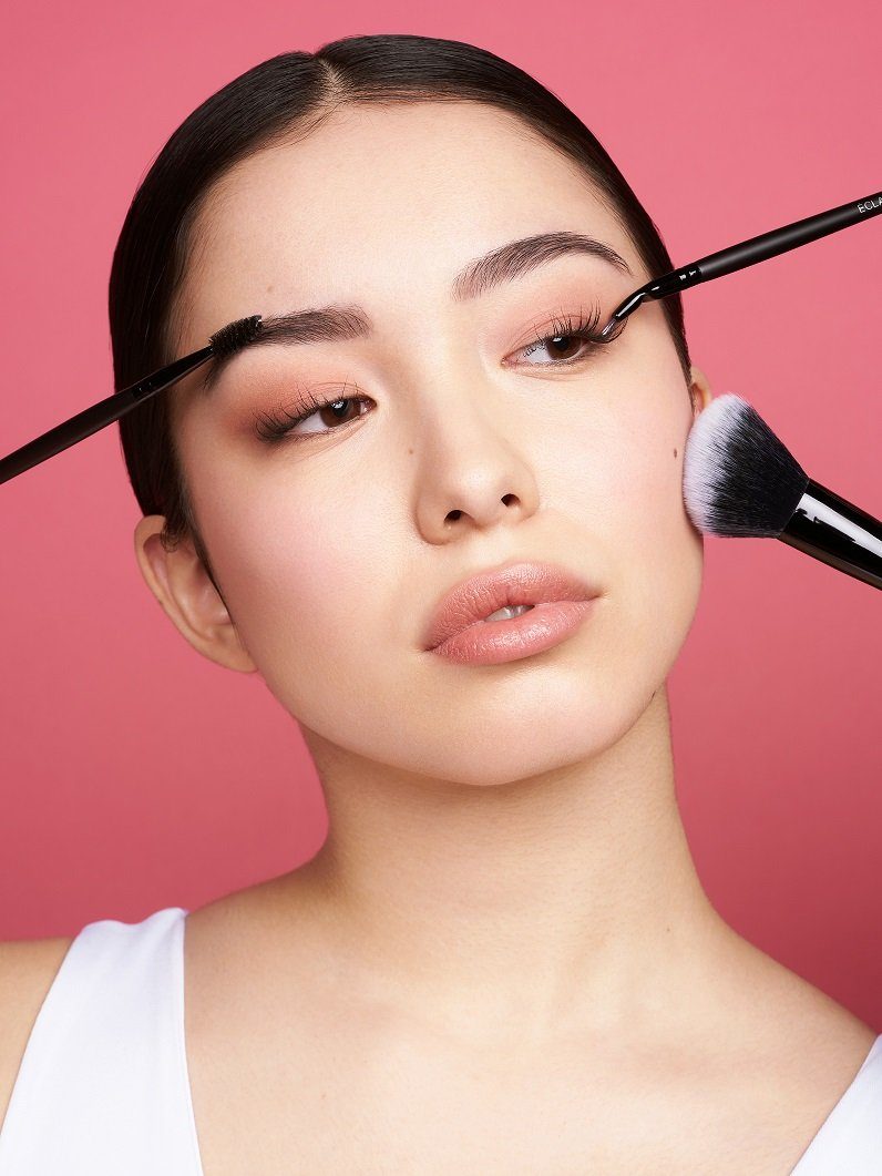 ÉCLAT Kosmetikpinsel-Set Brush Set 15/16 - Wasserpinsel Set, Schminkpinkset, Kosmetik, MakeUp, 16 tlg., vegan