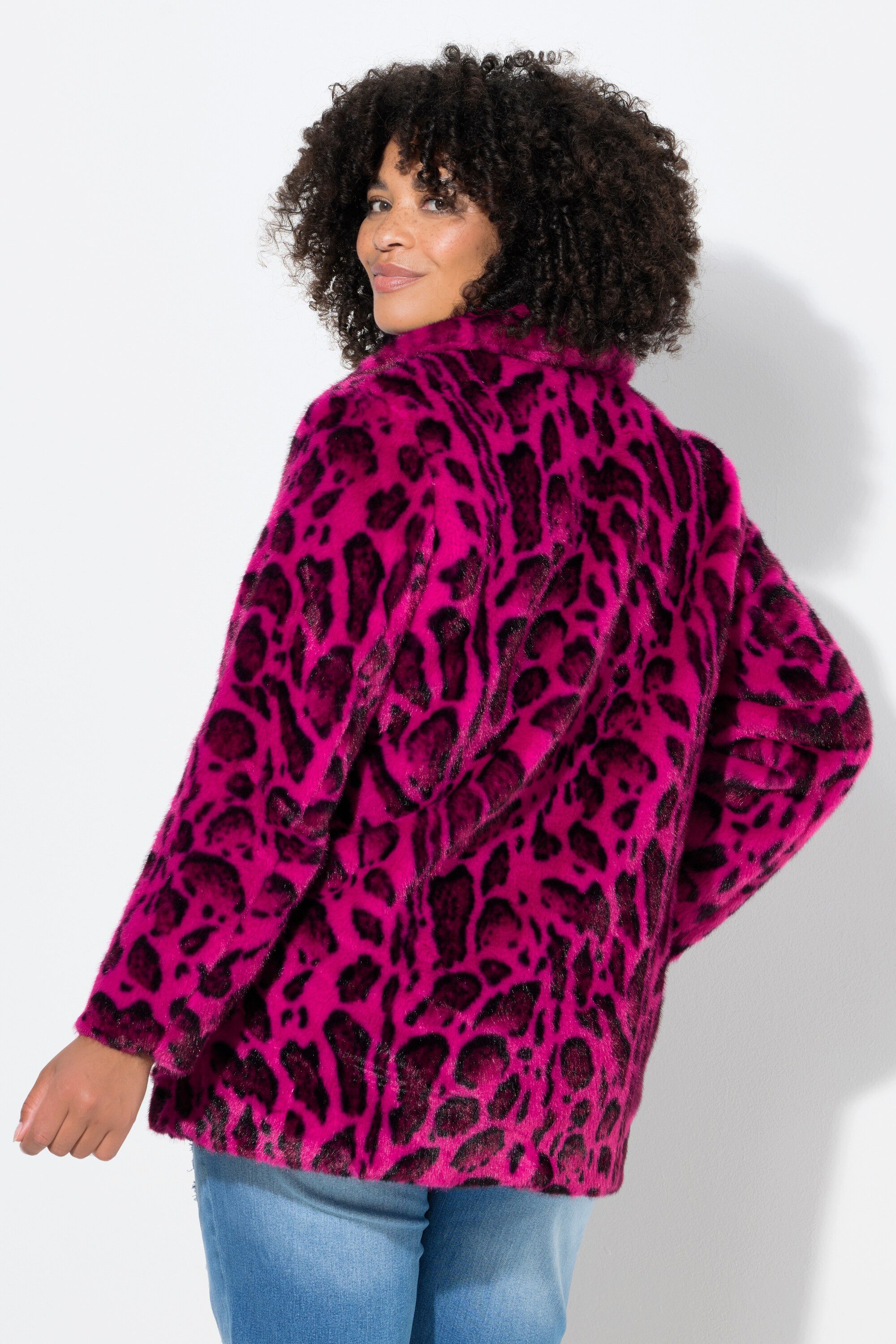 Angel of Style Outdoorjacke Plüschjacke Straight Fit Leomuster Knopfverschluss