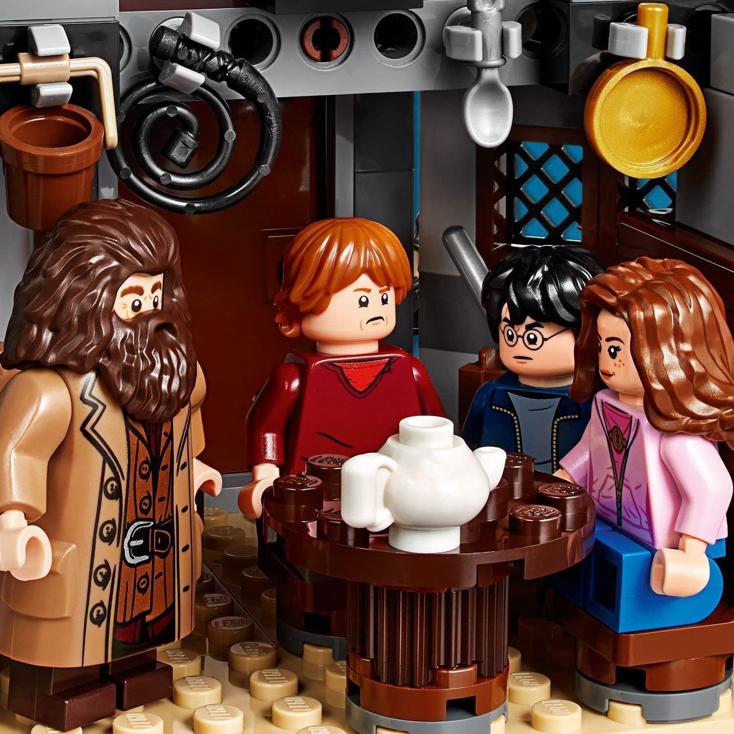 LEGO® 75947 Harry Potter Hagrids Hütte : Sei­den­schna­bels Rettung Spielbausteine, (496 St)