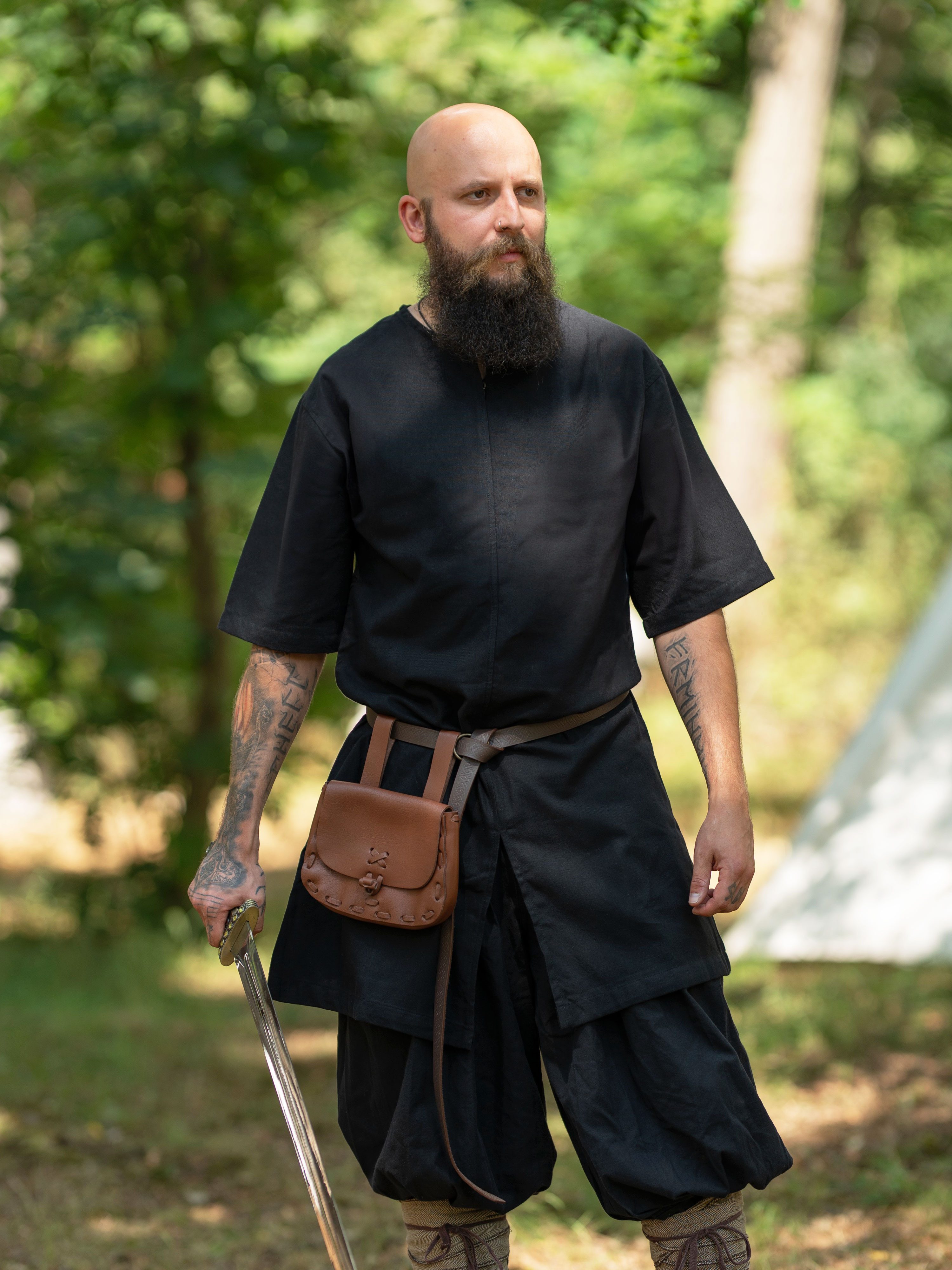 Vehi Mercatus Wikinger-Kostüm Schlichte Mittelalter Tunika kurzarm Schwarz "Njord"