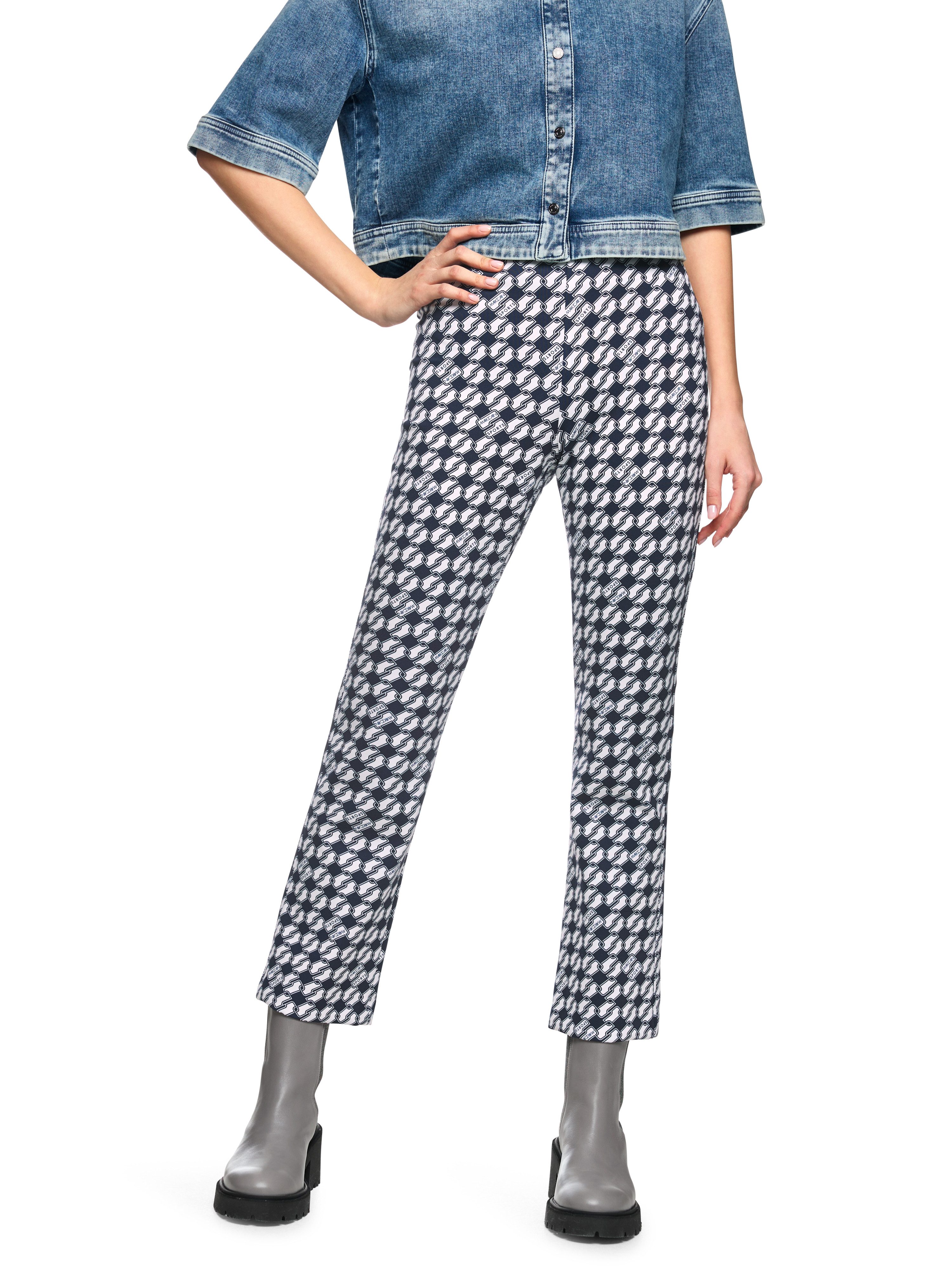 Marc Cain Schlupfhose Logomania Premium Damenmode Model: Fredeica, Feminine günstig online kaufen