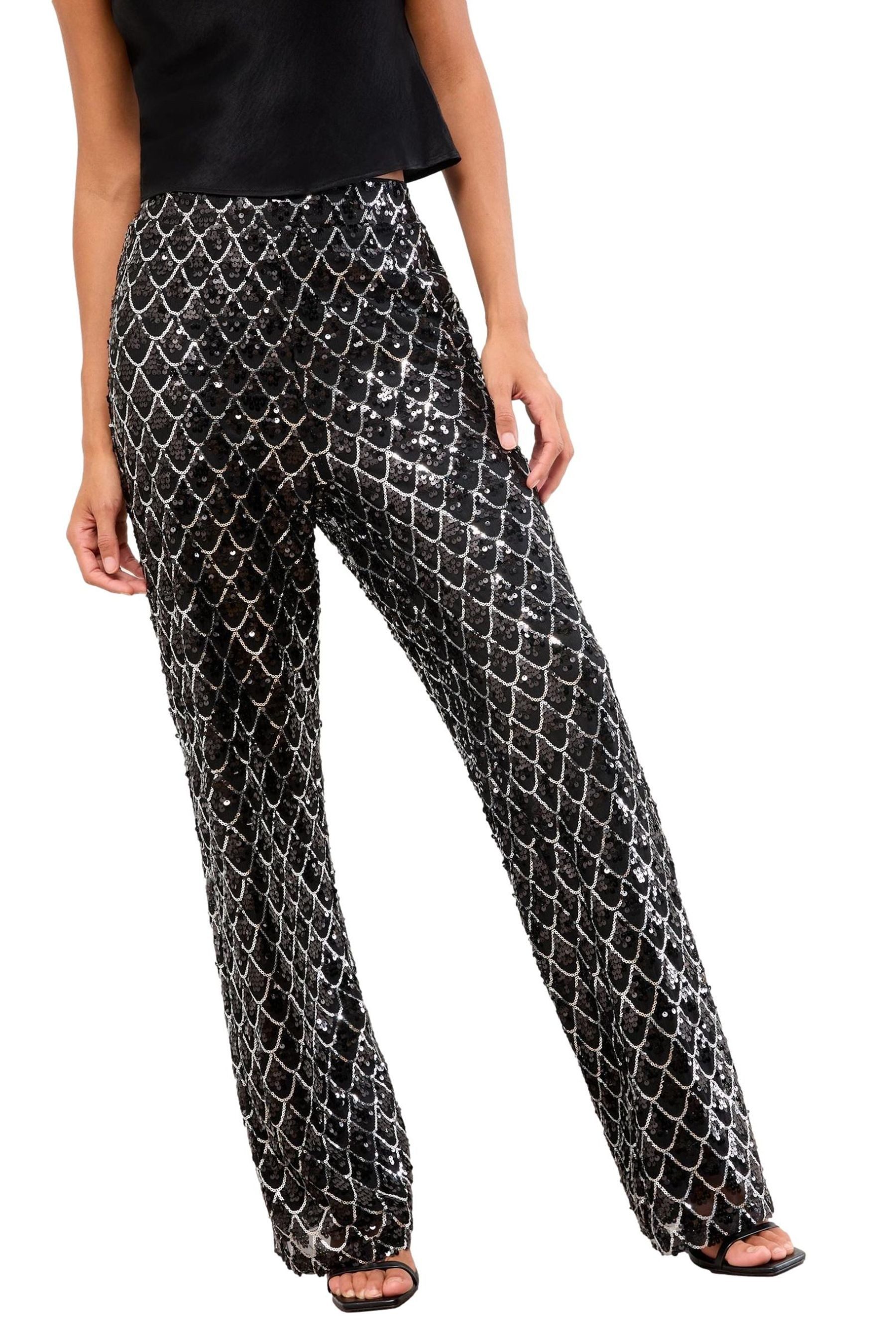 LIPSY Stoffhose Lipsy Hose mit Pailletten, Petite (1-tlg) günstig online kaufen