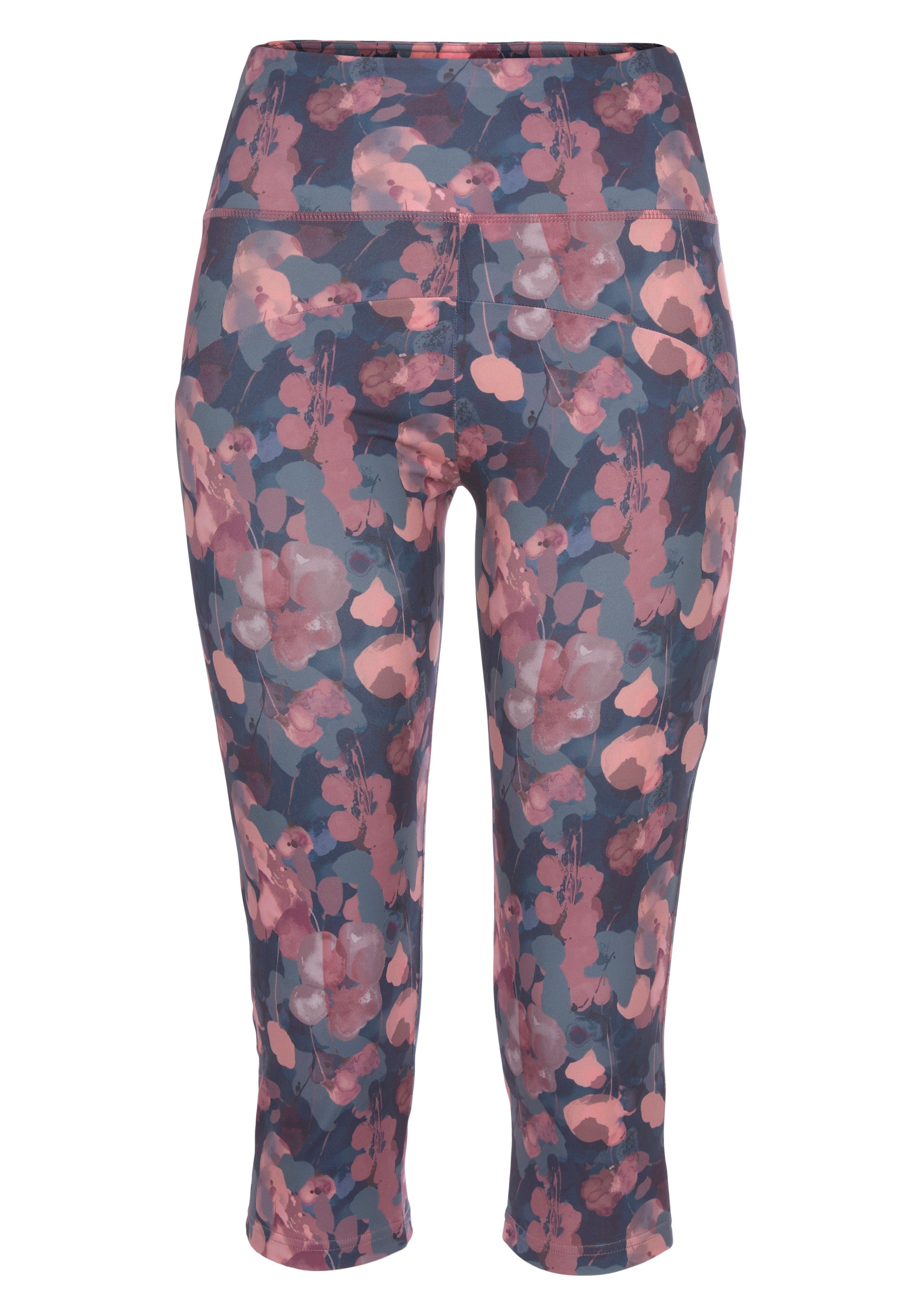 LASCANA ACTIVE Caprileggings mit Zierschnürung. Reduzierter Preis € 16,99. Unverbindliche Preisempfehlung € 19,99