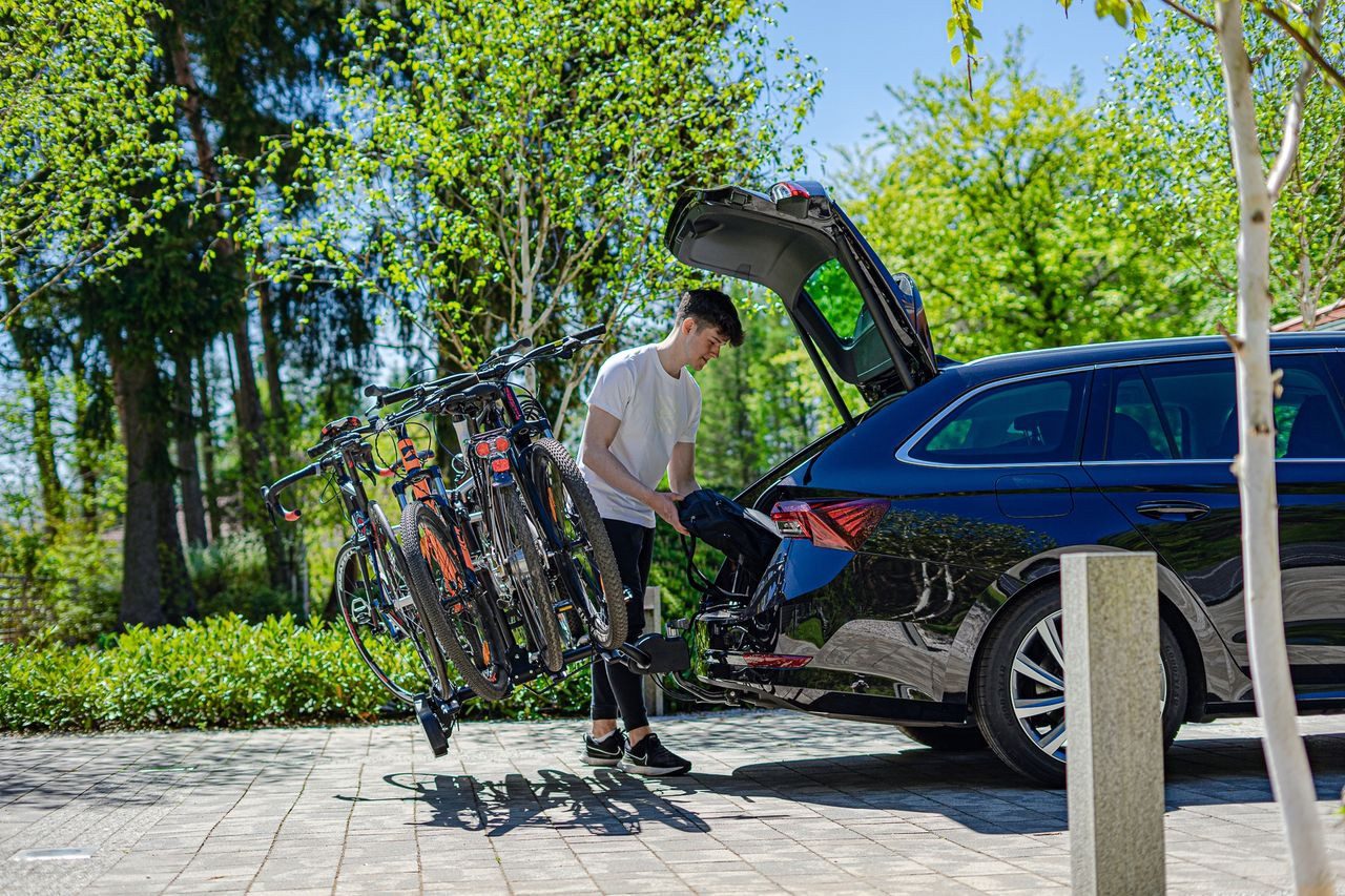 Grundig 9-3F bicycle carrier for trailers (bicycle carrier for 3 bicycles), 45 kg load capacity, 3 bicycles at 15 kg each