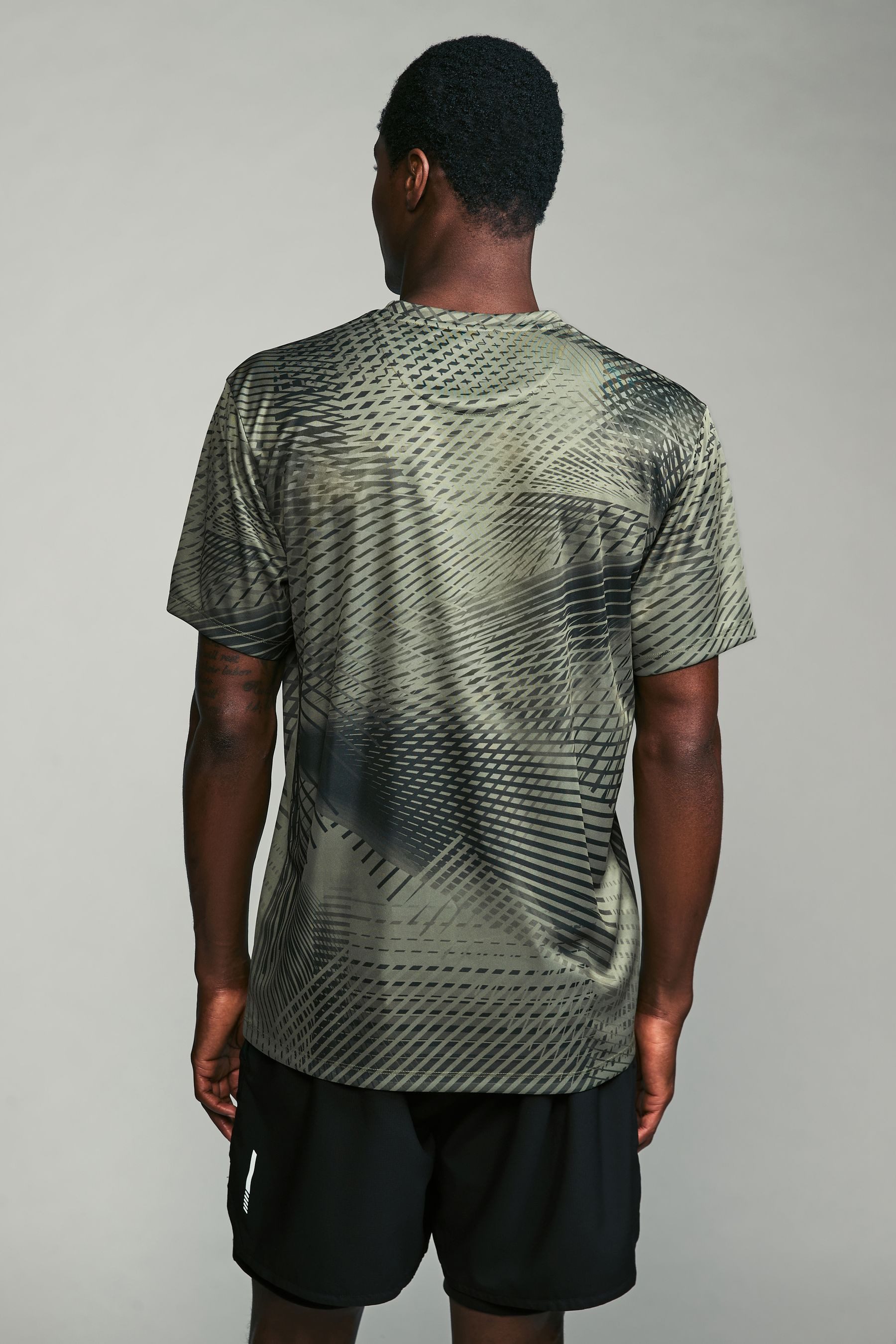 Next Trainingsshirt Sportshirt mit Aufdruck (1-tlg) günstig online kaufen