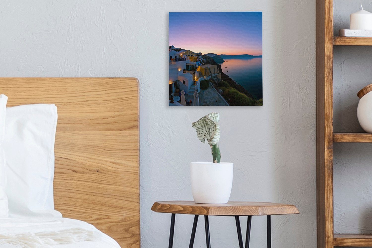 Wohnzimmer bunt Santorini Bilder Sonnenaufgang, Fischerdorf mit Leinwandbild für OneMillionCanvasses® St), Schlafzimmer Griechenland Oia (1 bei Leinwand