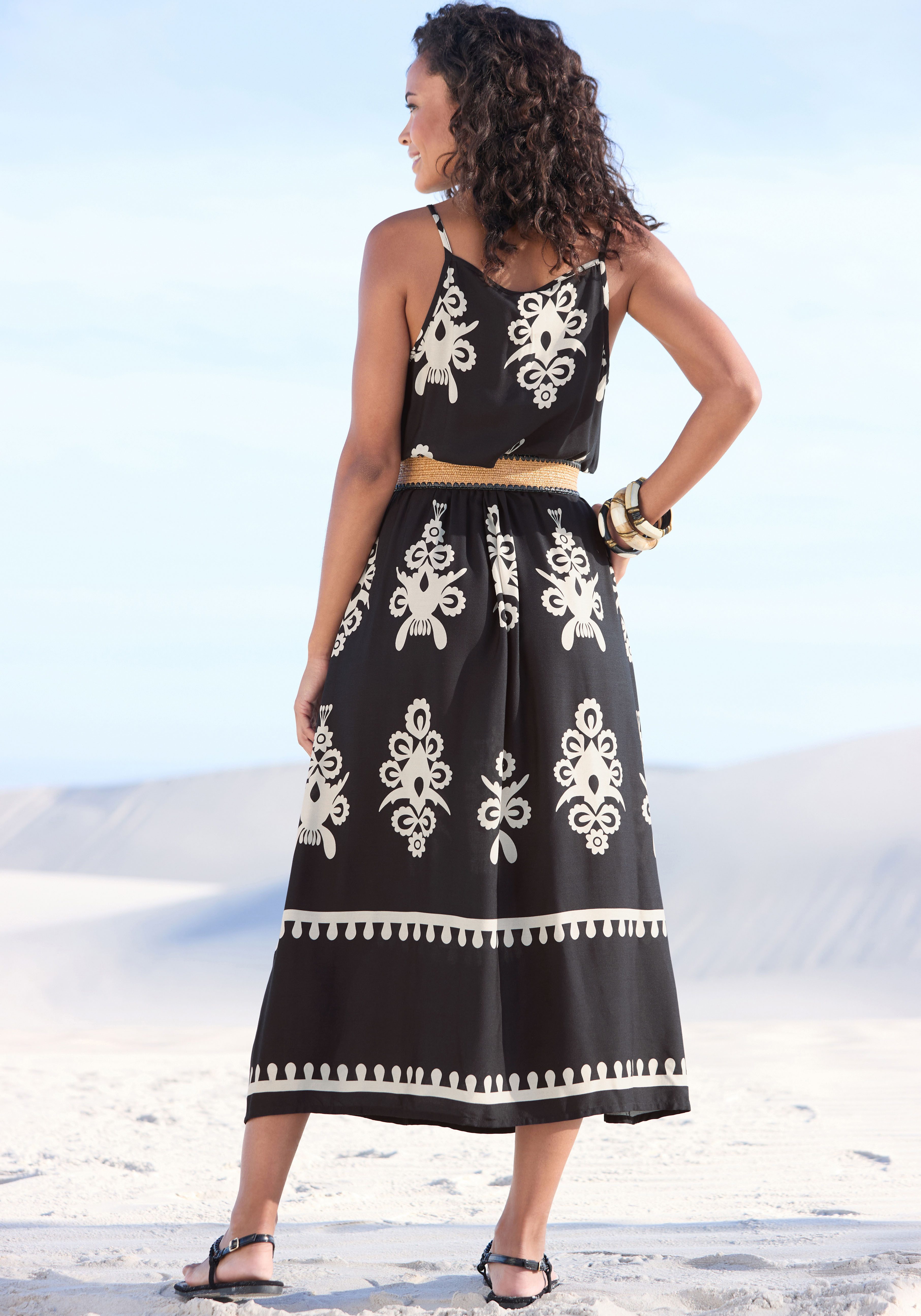 LASCANA Midikleid aus gewebter Viskose mit Ethnodruck lockeres Sommerkleid, Strandkleid, Druckkleid, Spaghettikleid