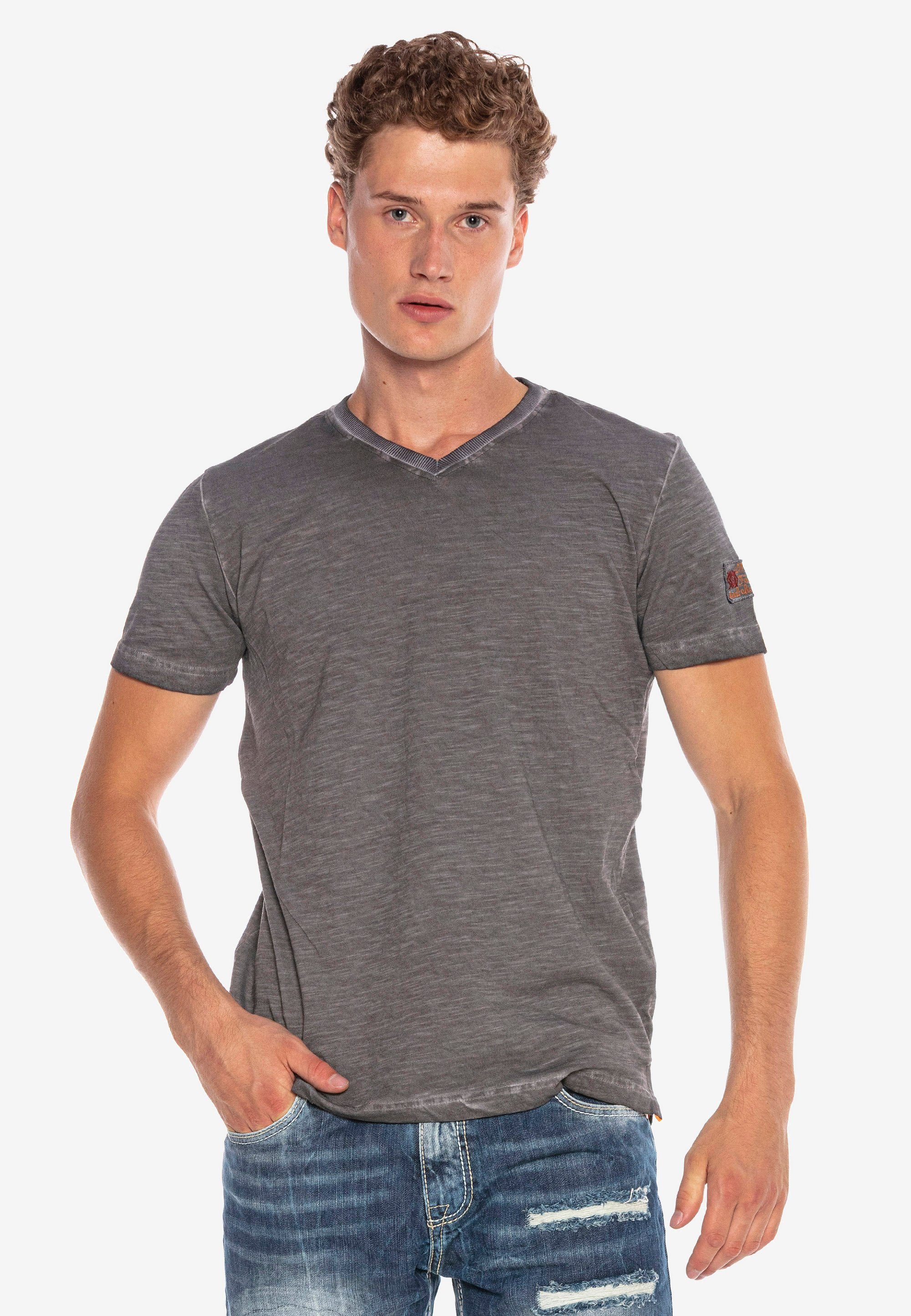Cipo & Baxx T-Shirt mit kleinem Logo-Patch schwarz