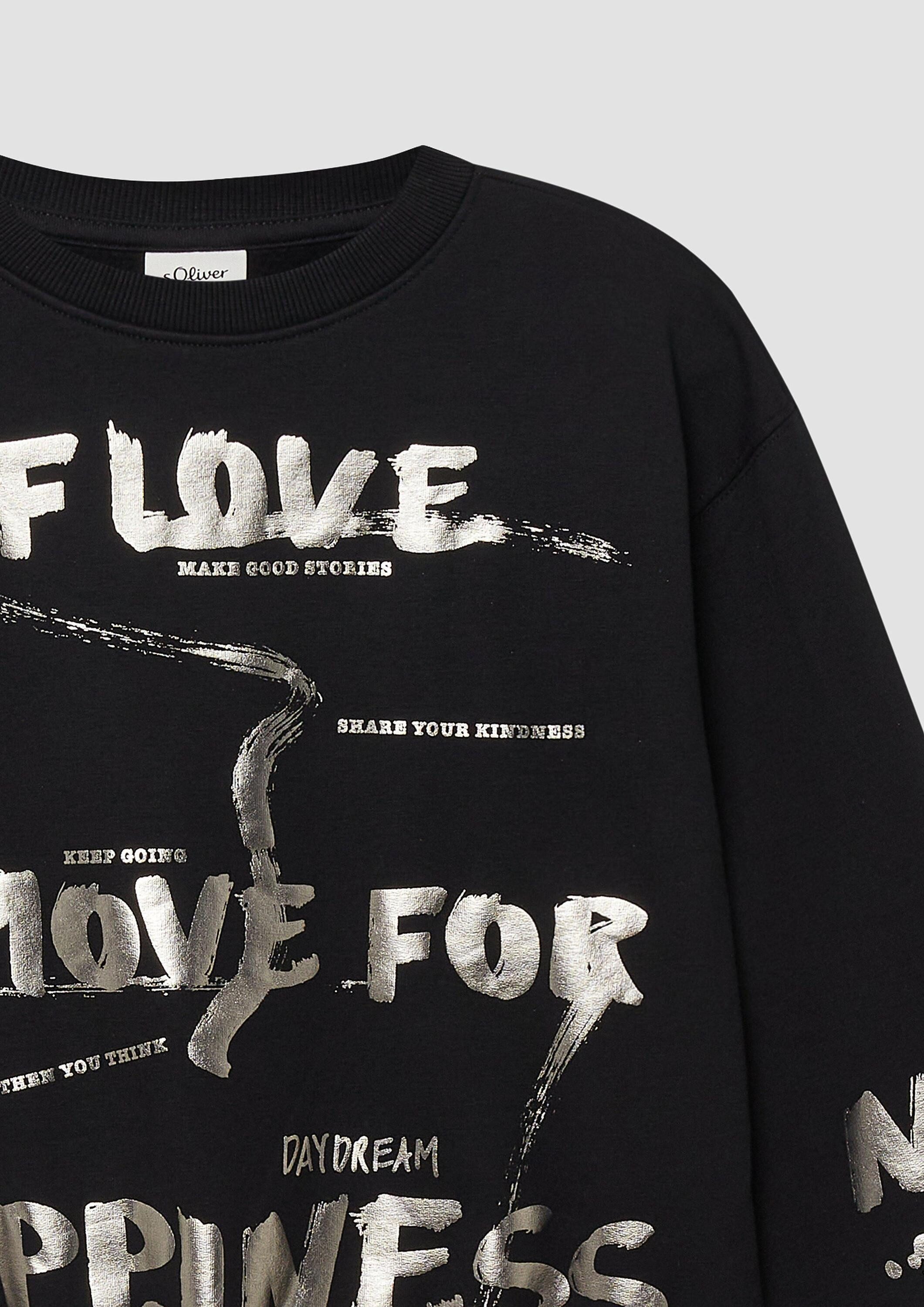 s.Oliver Sweatshirt Sweatshirt Kuscheliges Oversize Sweatshirt mit Folienprint – Bild 5 von 5