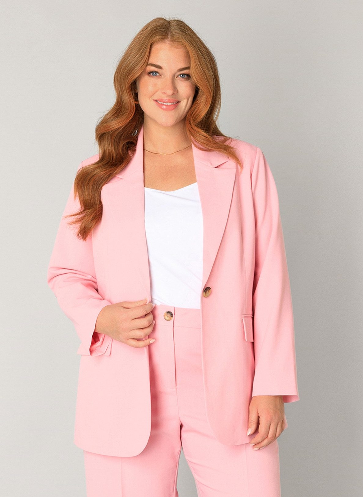 Base Level Curvy Jackenblazer Yelena mit großen Knopf günstig online kaufen