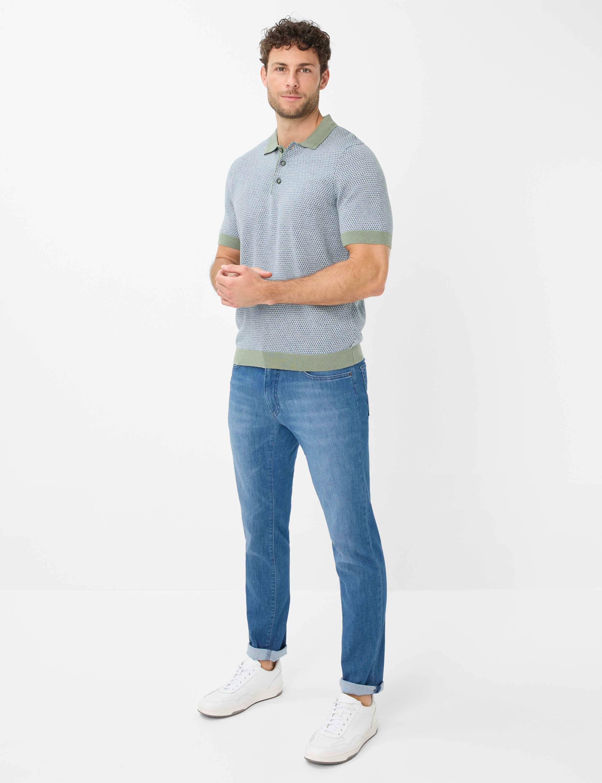 Brax 5-Pocket-Jeans CHUCK Hi-Flex Light, softer Sommerdenim