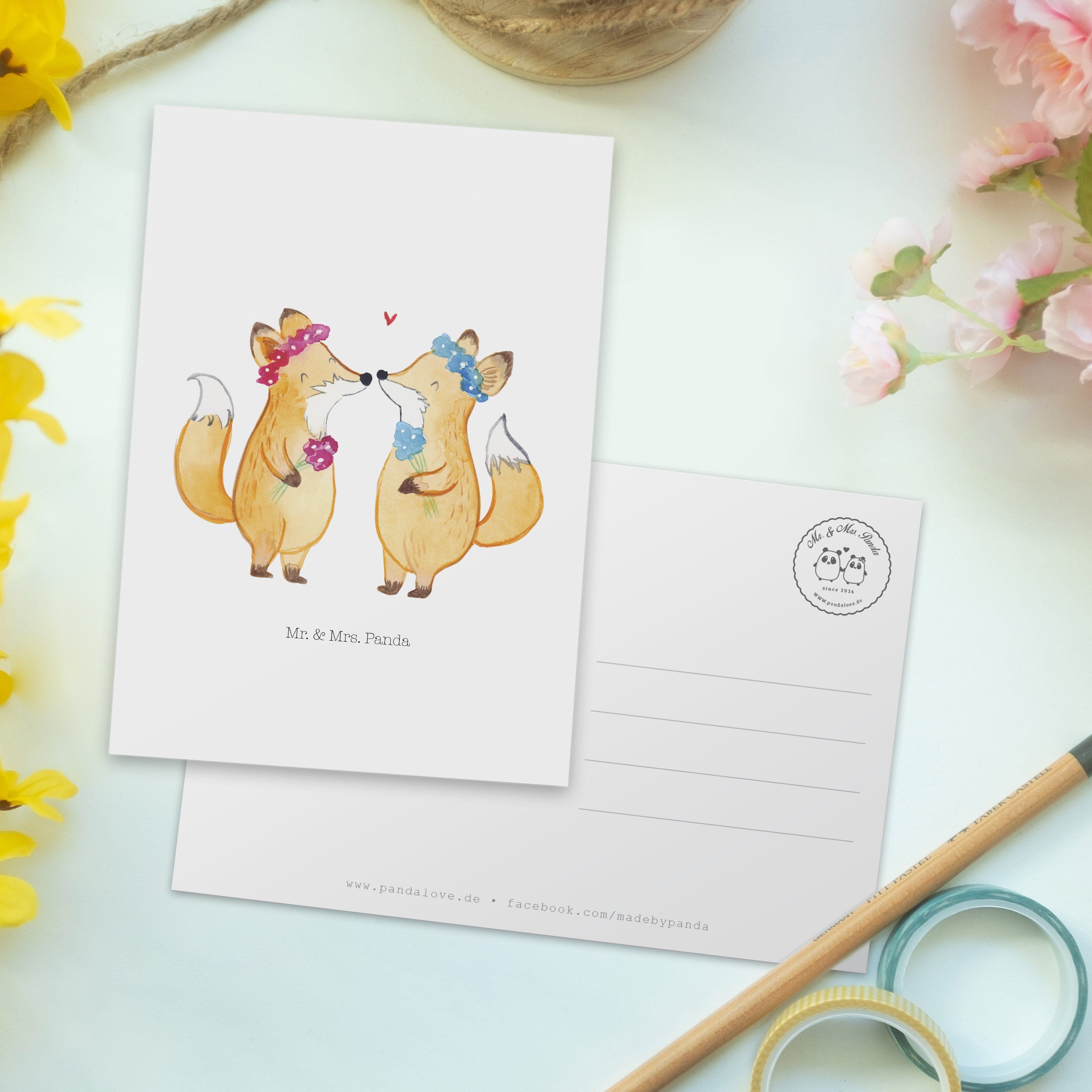 Geschenk Weiß & Pärchen Pride - Geschenk, - Lesbian Mrs. Mr. Panda Dankeskarte, Füchse Postkarte