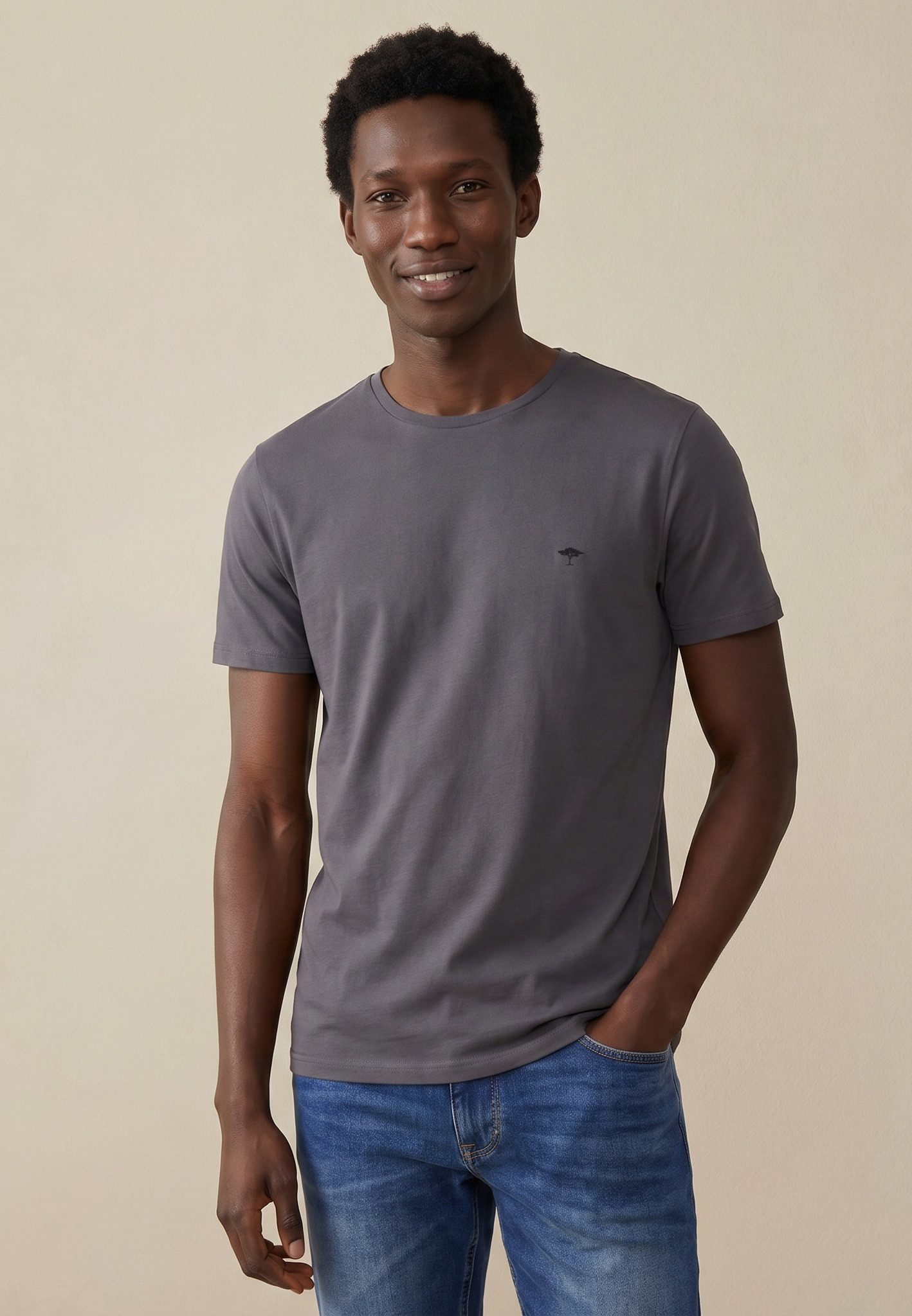 FYNCH-HATTON T-Shirt Sommershirt in unifarben, mit Logostickerei