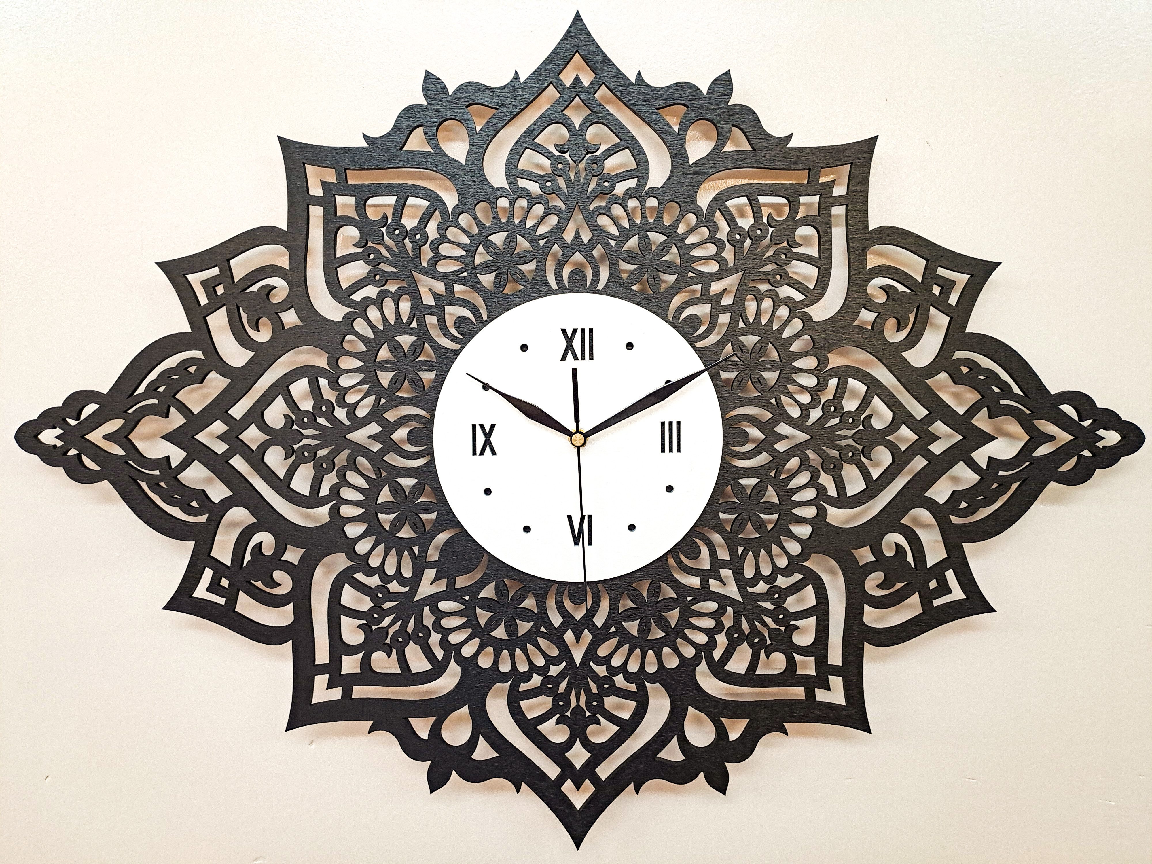 ORNAMENTI Wanduhr Boho Stil, grosse, mandala hingucker,weiss, schwarz, 48 x 64 cm (Handmade, Yoga, ohne Ticken, Ornament, Wanddeko, Holzdeko)