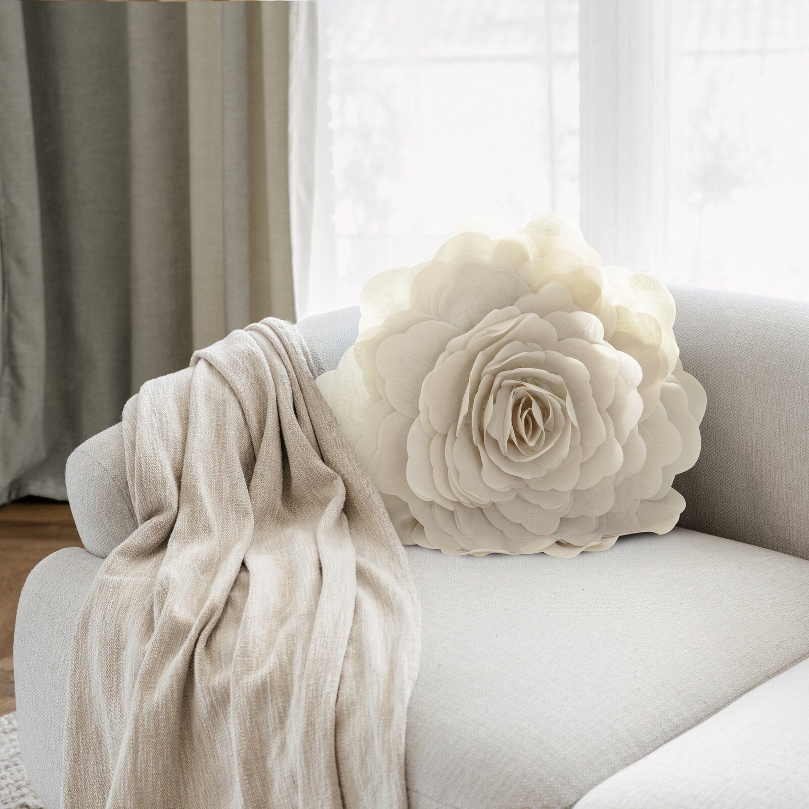 Eurofirany Kissenbezüge Dekorative 3D-Blumen Kissenbezüge – ROSEN, (1 Stück), - ein eleganter Blickfang für Ihr Zuhause - Größe: Ø 40 cm