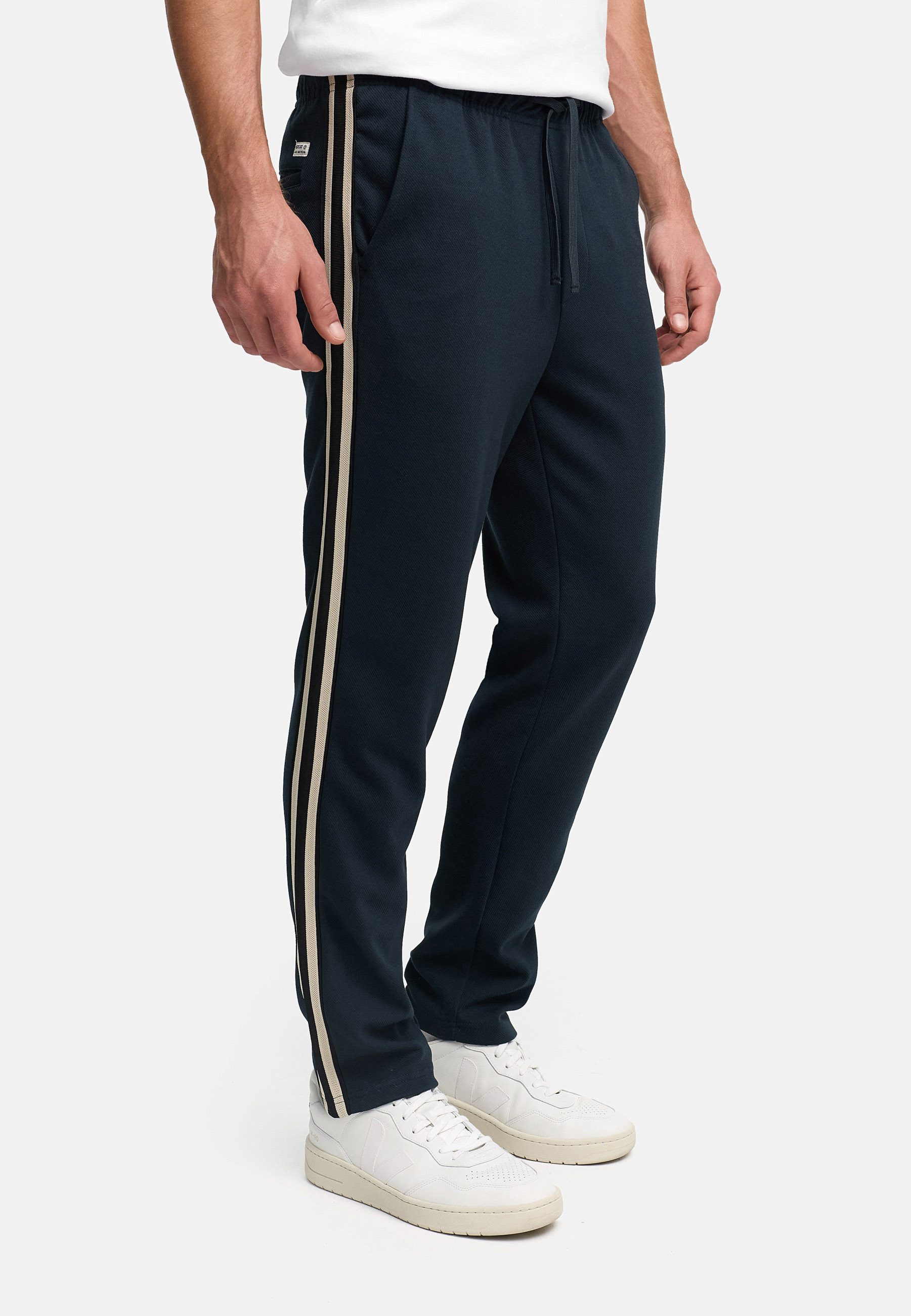 INDICODE Stoffhose INCowell Pants Stripe Sweatpants mit elastischem Bund und sportlichen Streifen