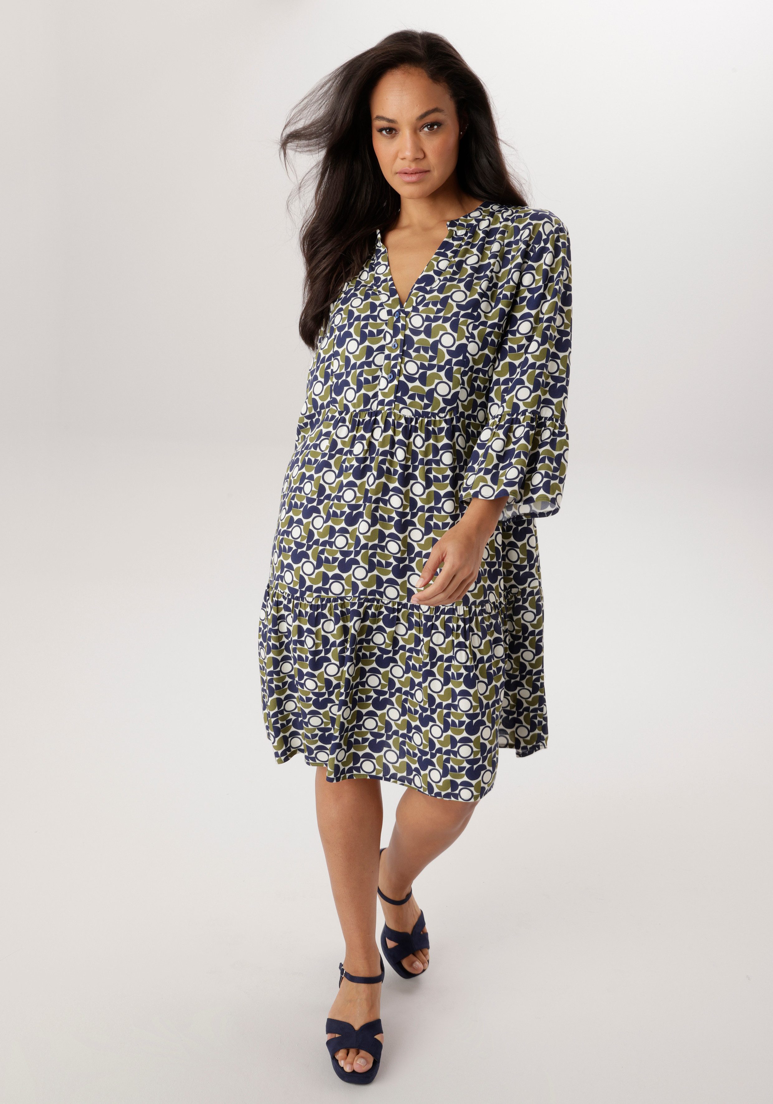 Aniston PLUS Sommerkleid mit modernem Punkte-Druck - NEUE KOLLEKTION günstig online kaufen