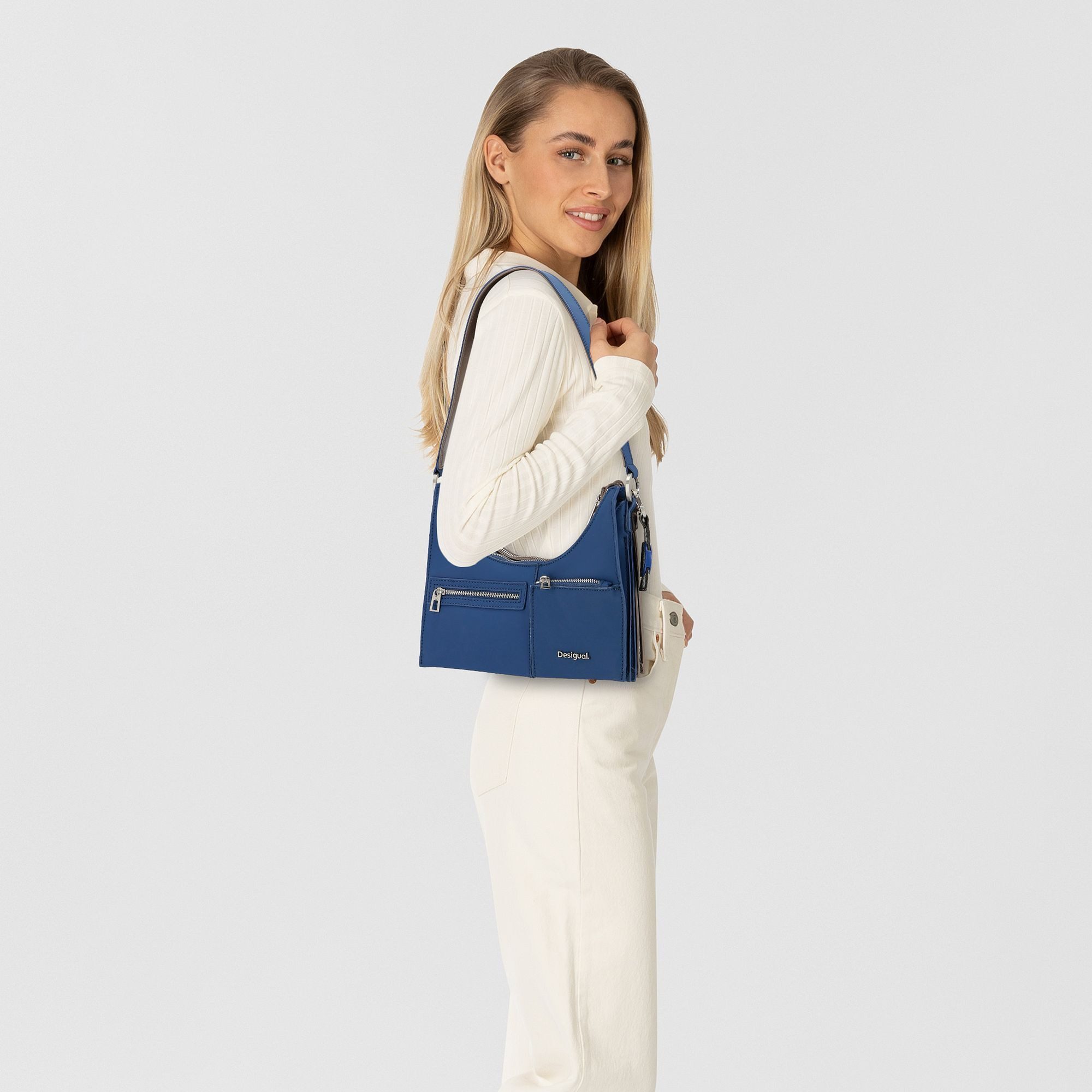 Desigual Schultertasche Delta, Polyurethan