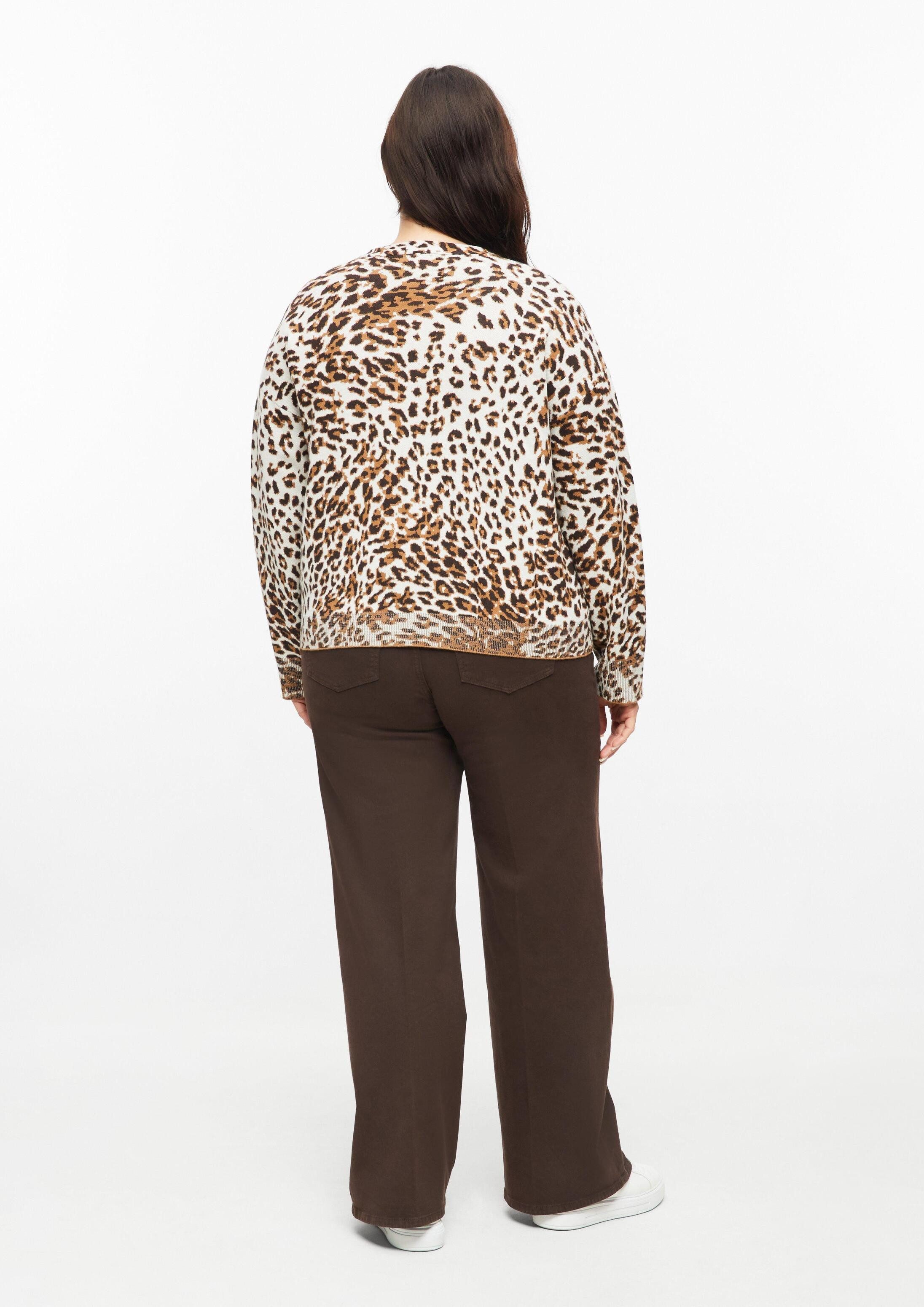 s.Oliver Cardigan Strickjacke Cardigan mit Leo-Jacquardmuster