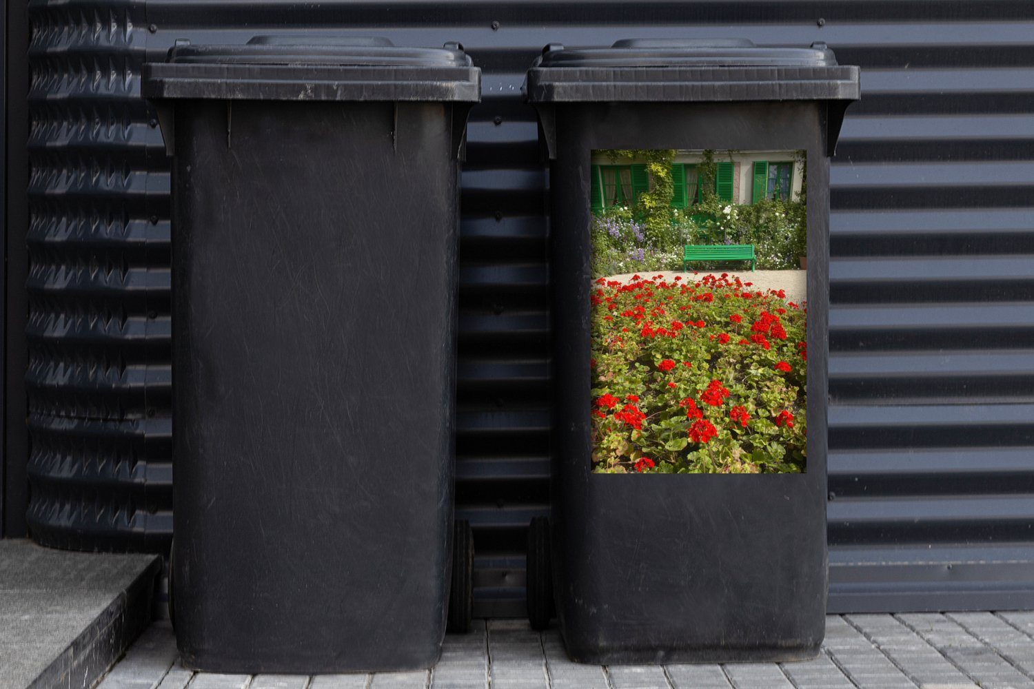 MuchoWow Wandsticker Bank mit Mülleimer-aufkleber, Monet Garten (1 in Blumen Sticker, im Abfalbehälter Mülltonne, St), Container, französischen von Europa