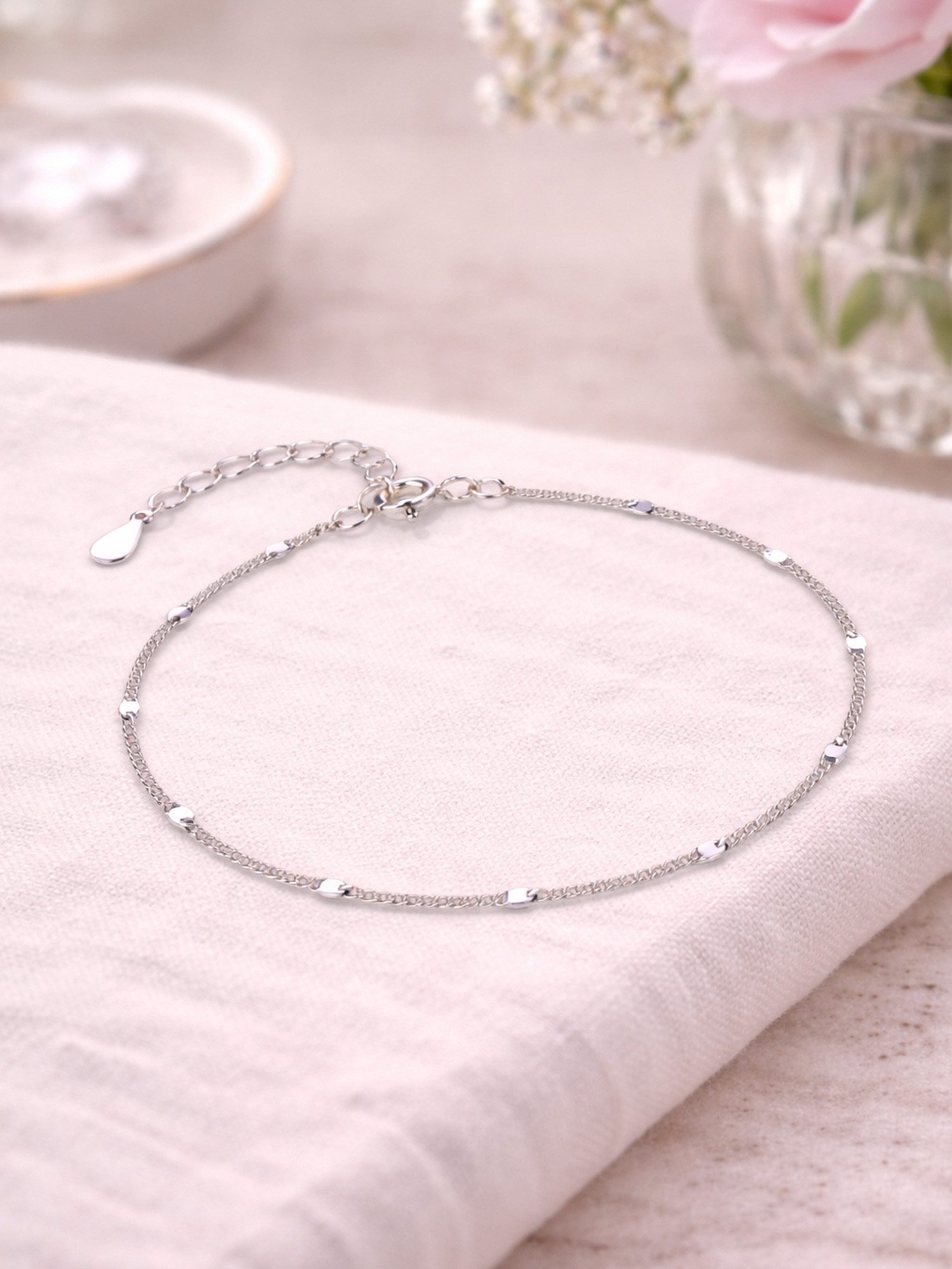 Staufergold Armkette Armband „Sternpunkte“ – feine Gliederkette – Silber, hypoallergen und wasserfest